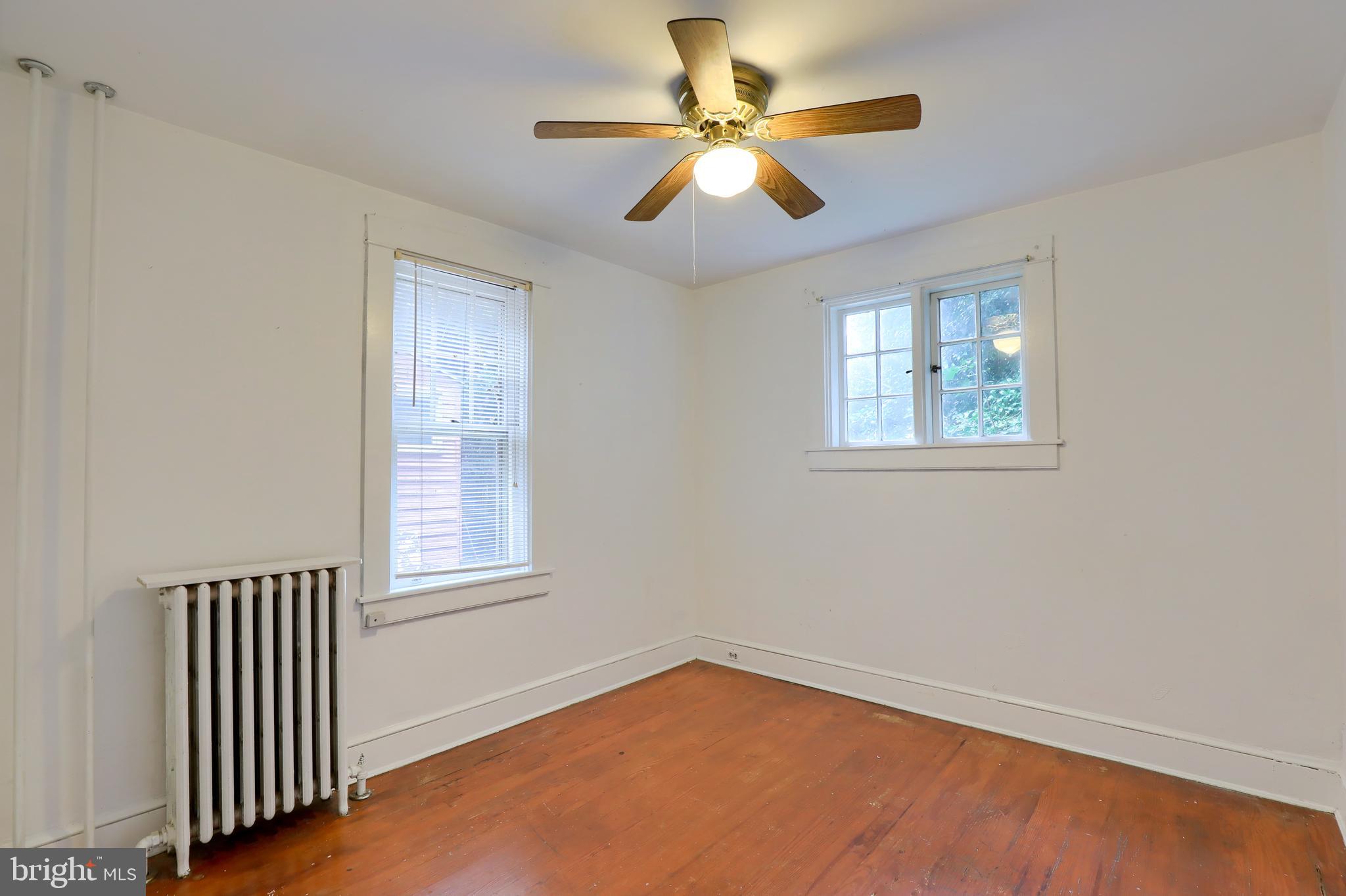 CHESTNUT HILL - Residential Income