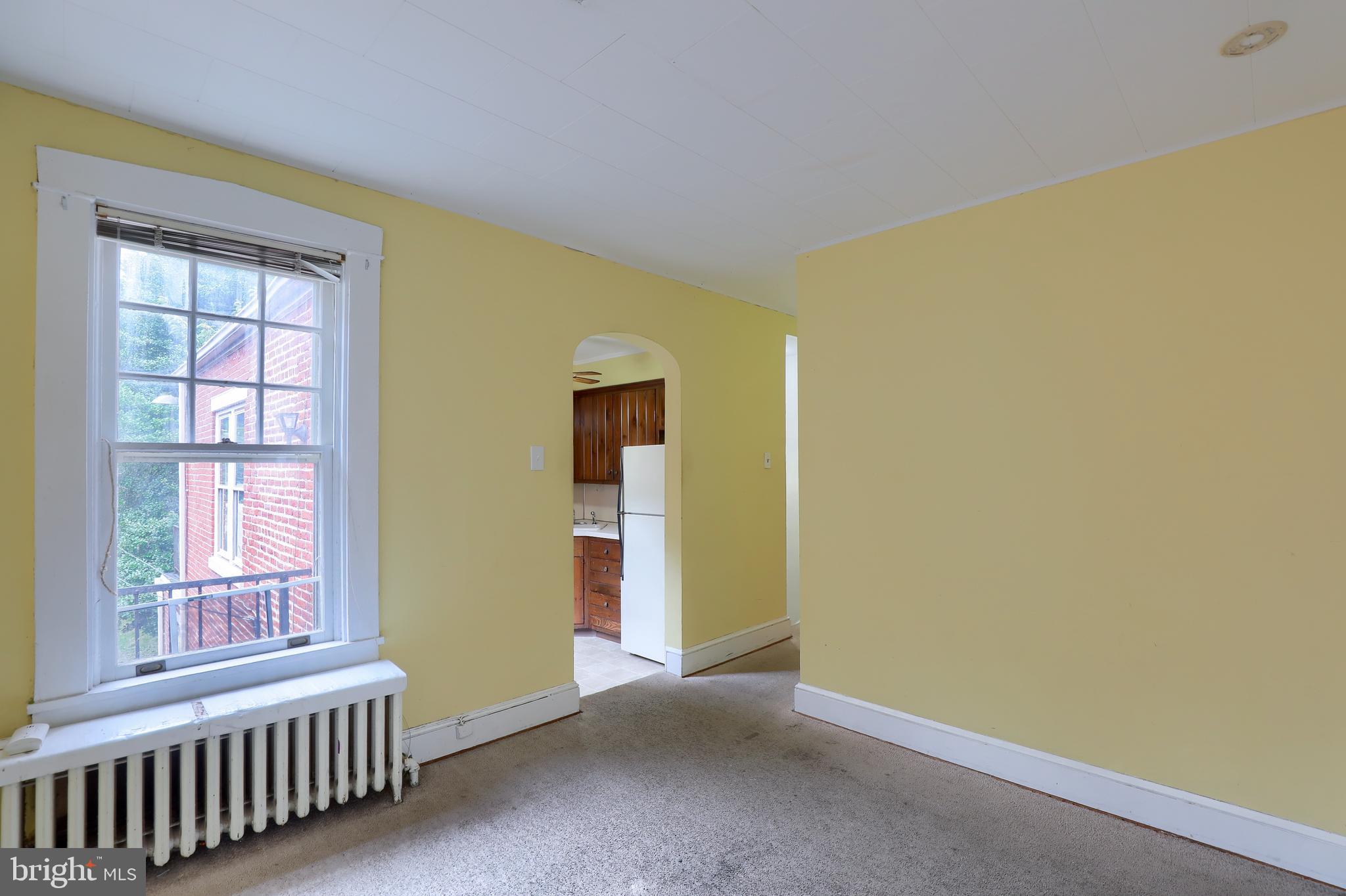 CHESTNUT HILL - Residential Income