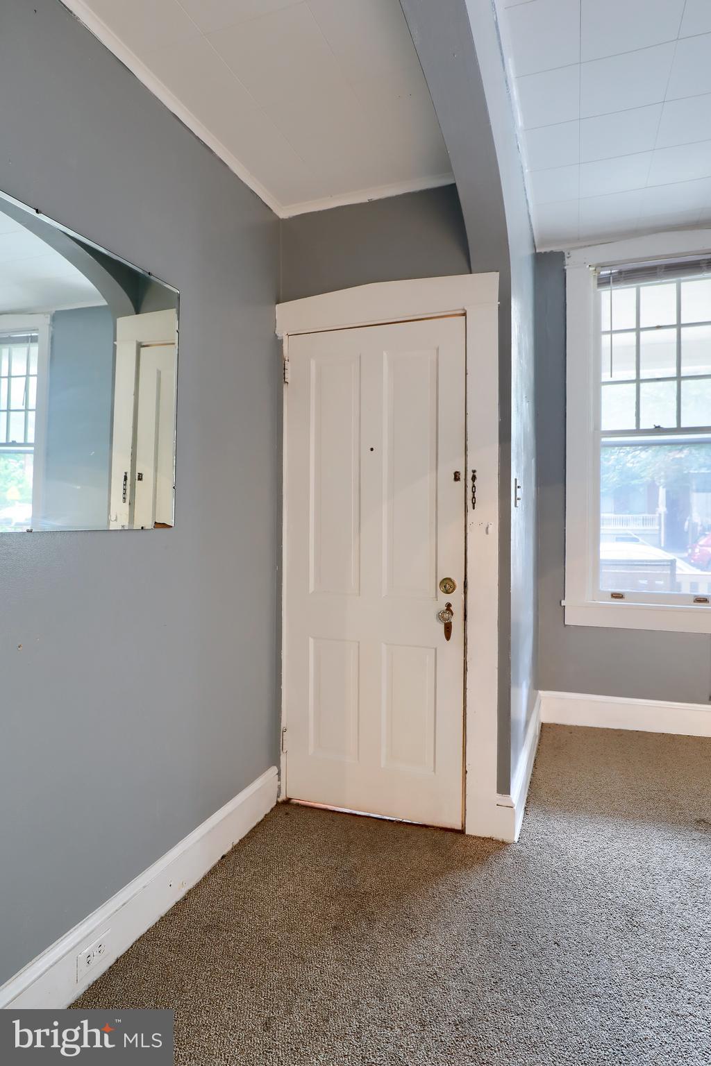 CHESTNUT HILL - Residential Income