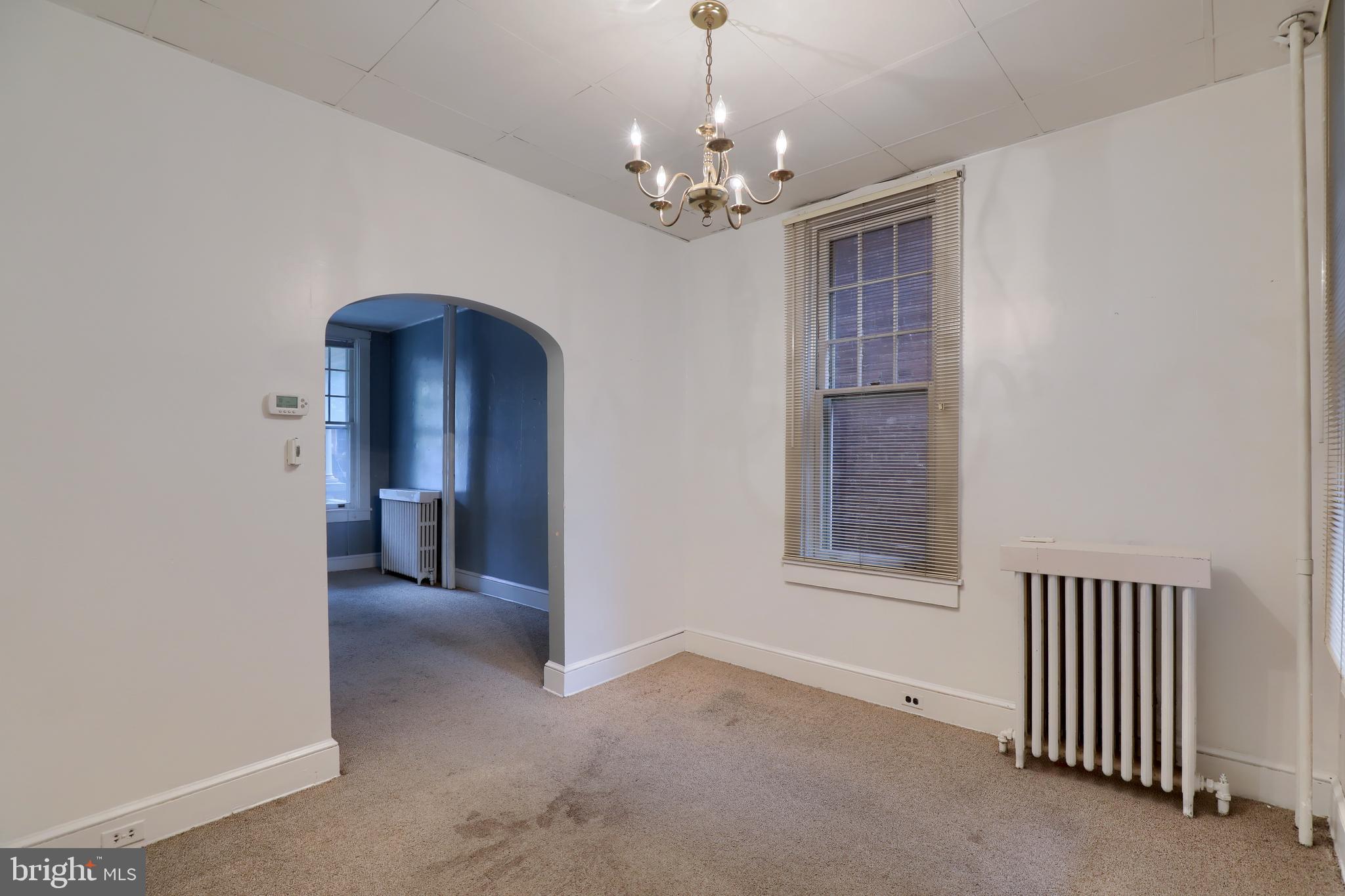 CHESTNUT HILL - Residential Income