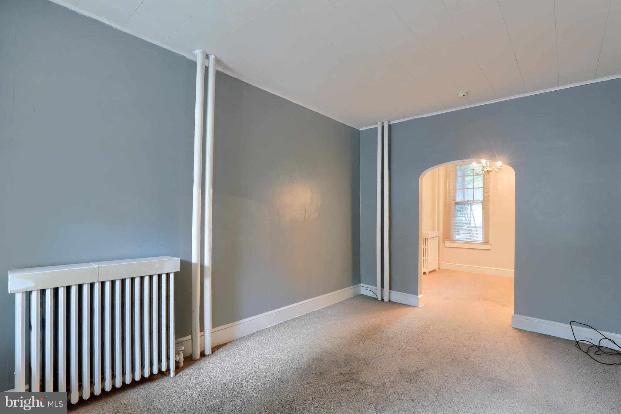 CHESTNUT HILL - Residential Income