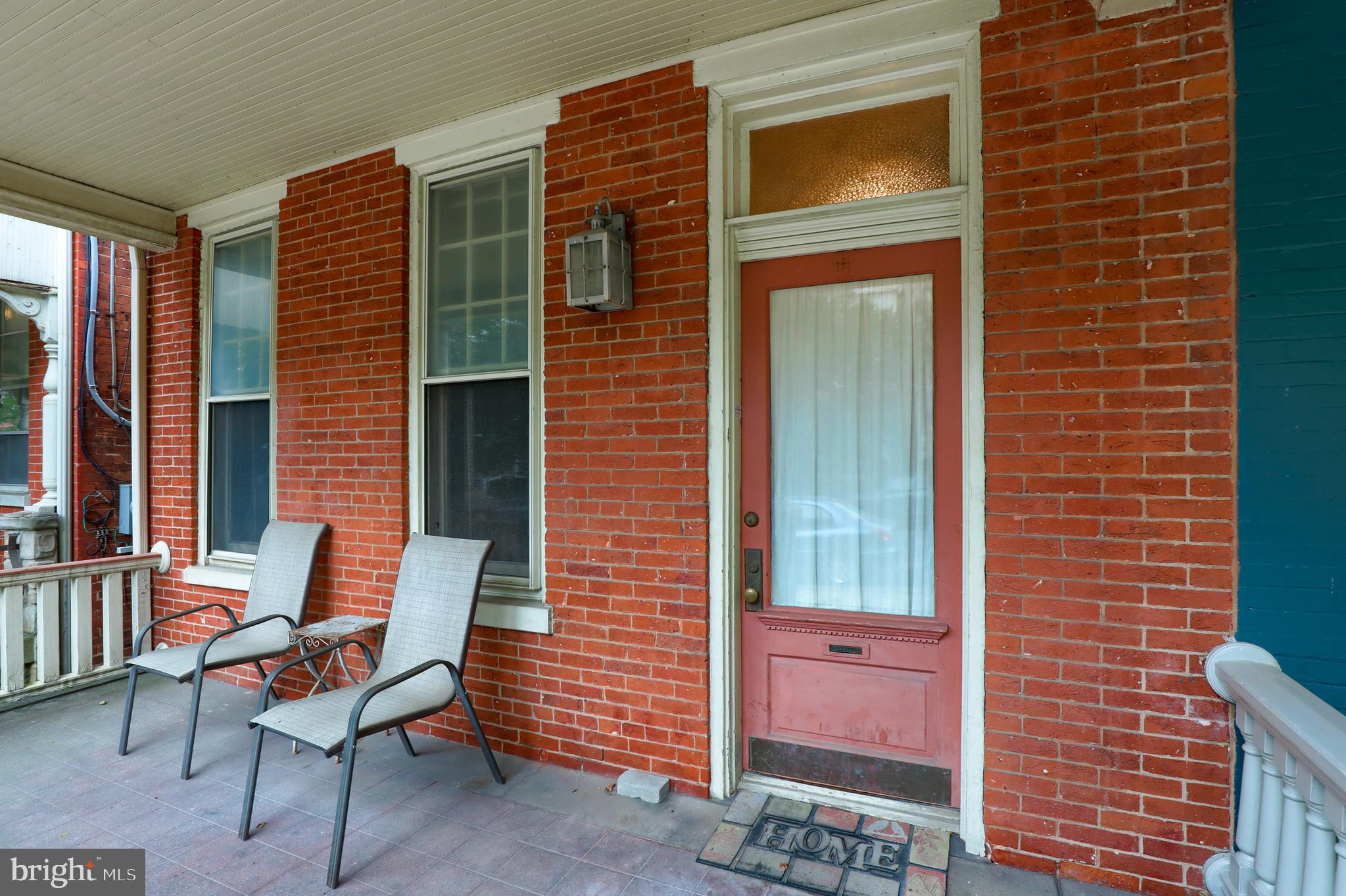 CHESTNUT HILL - Residential Income