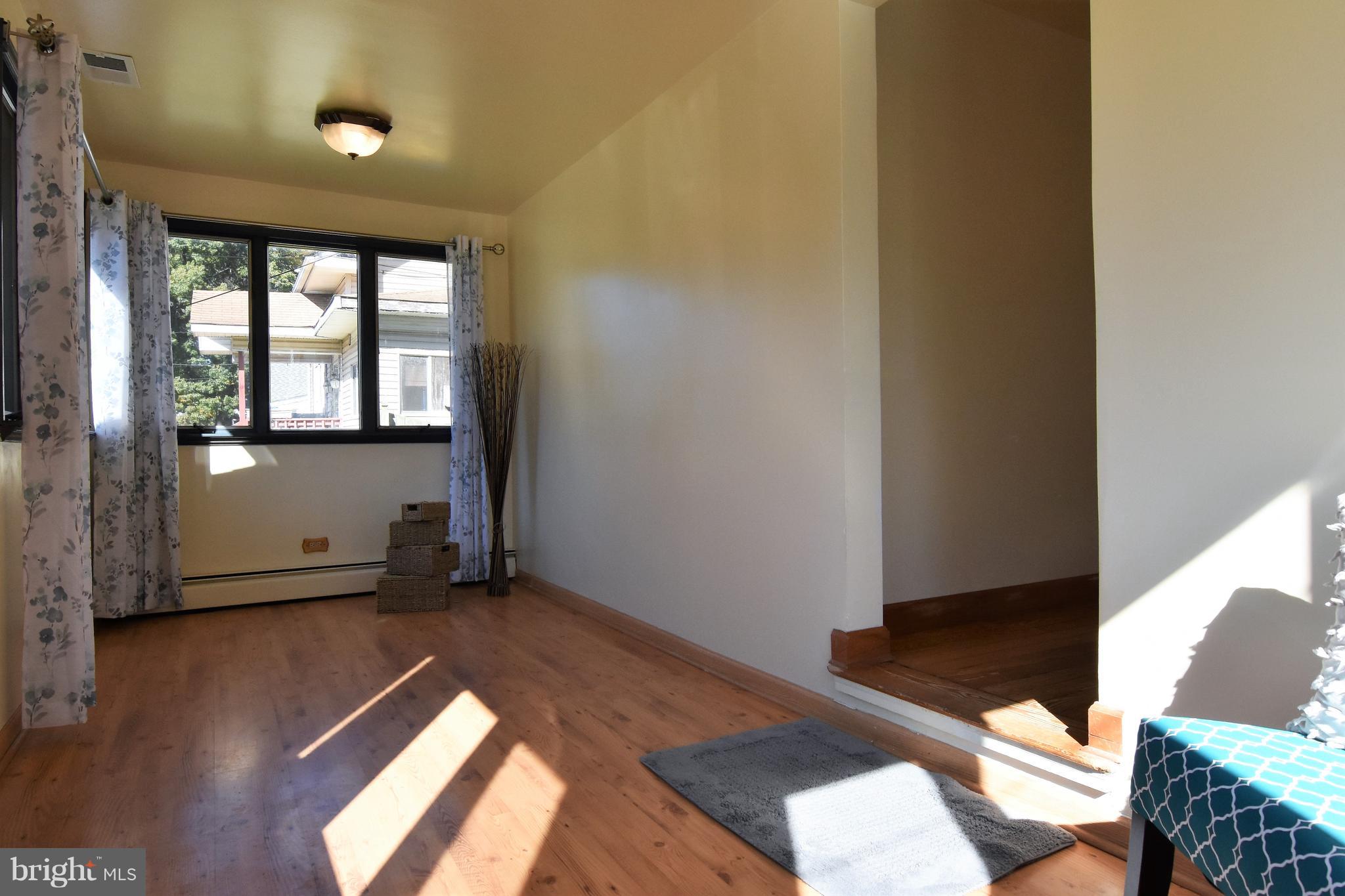 PASADENA - Residential