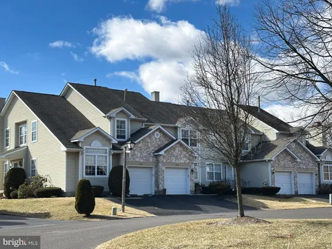2232 Orchard Hill Circle, Warrington, PA MLS: PABU2095918