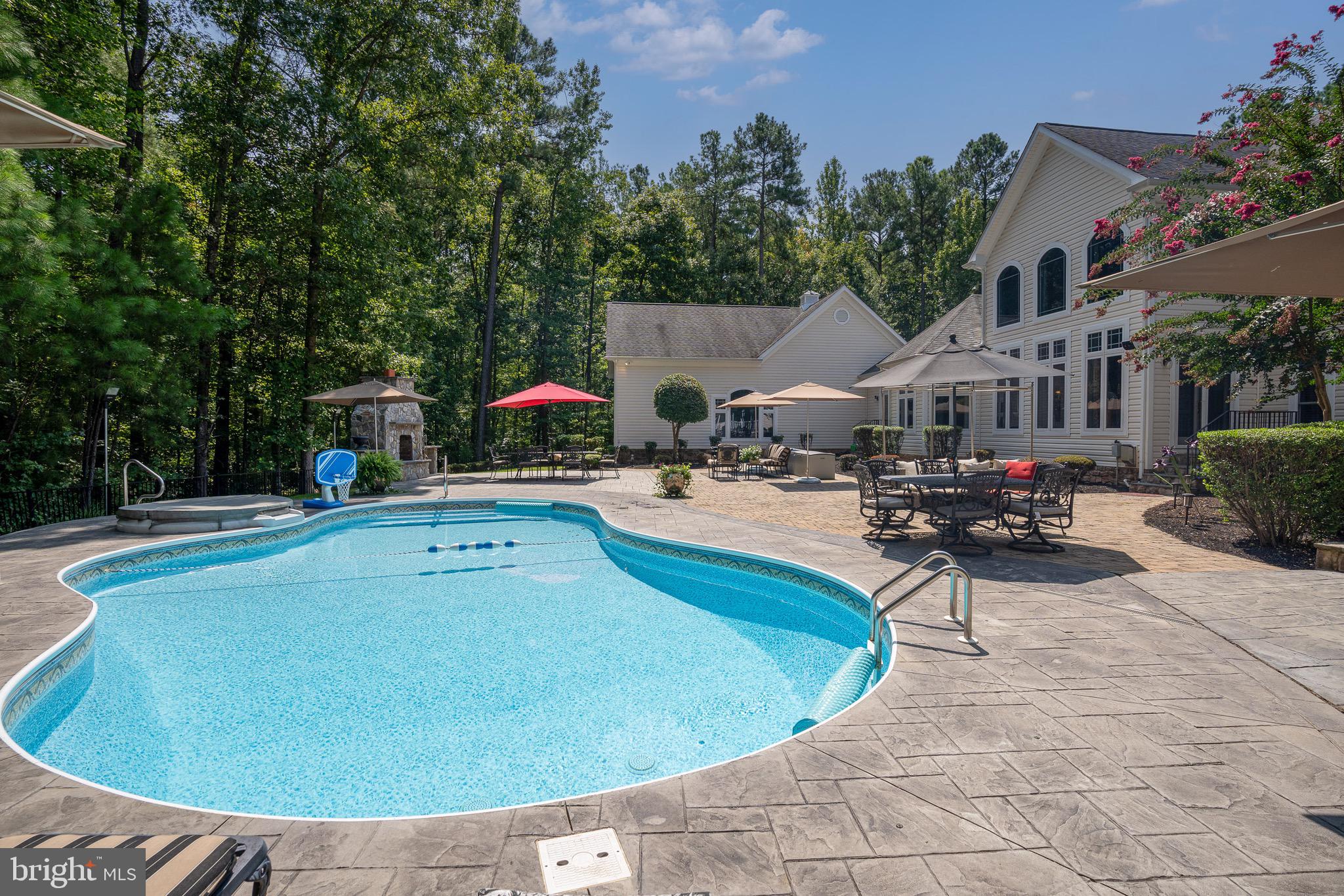 FAWN LAKE - Residential