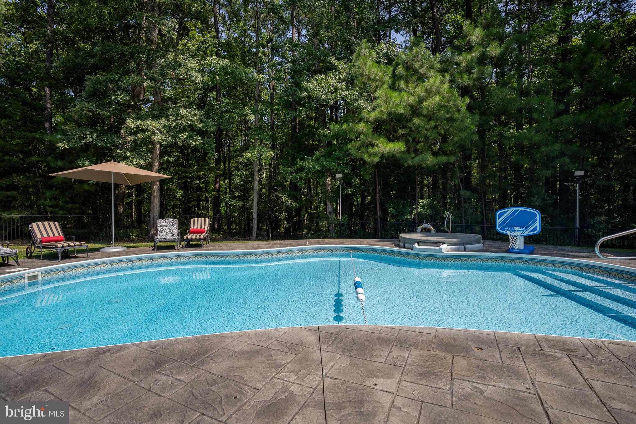 FAWN LAKE - Residential