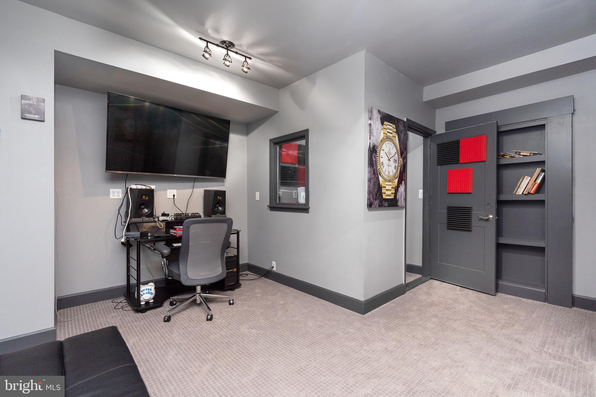 FAWN LAKE - Residential