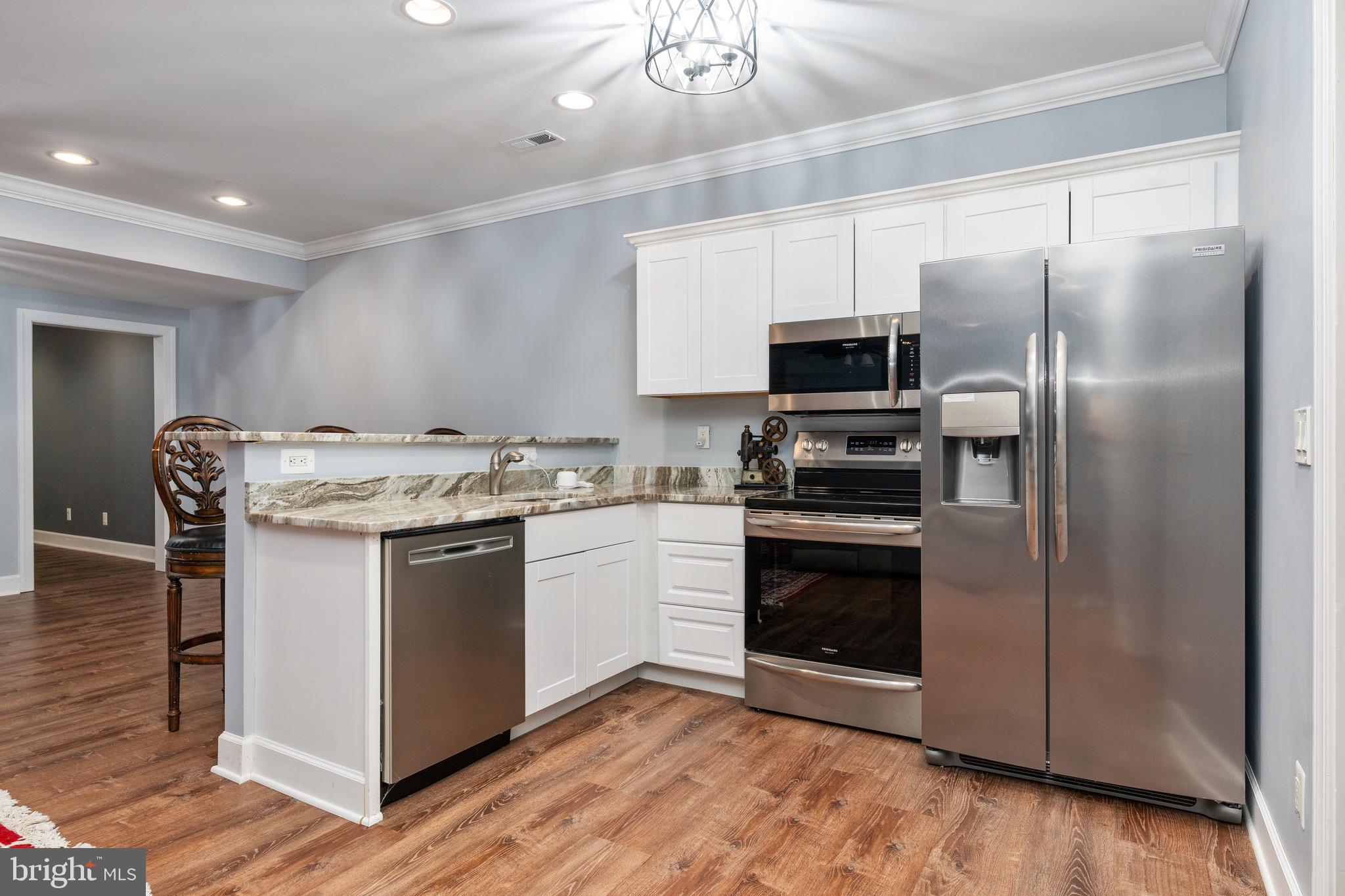 FAWN LAKE - Residential