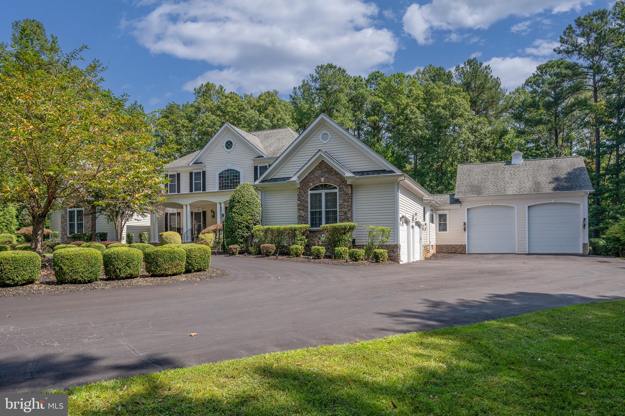 FAWN LAKE - Residential