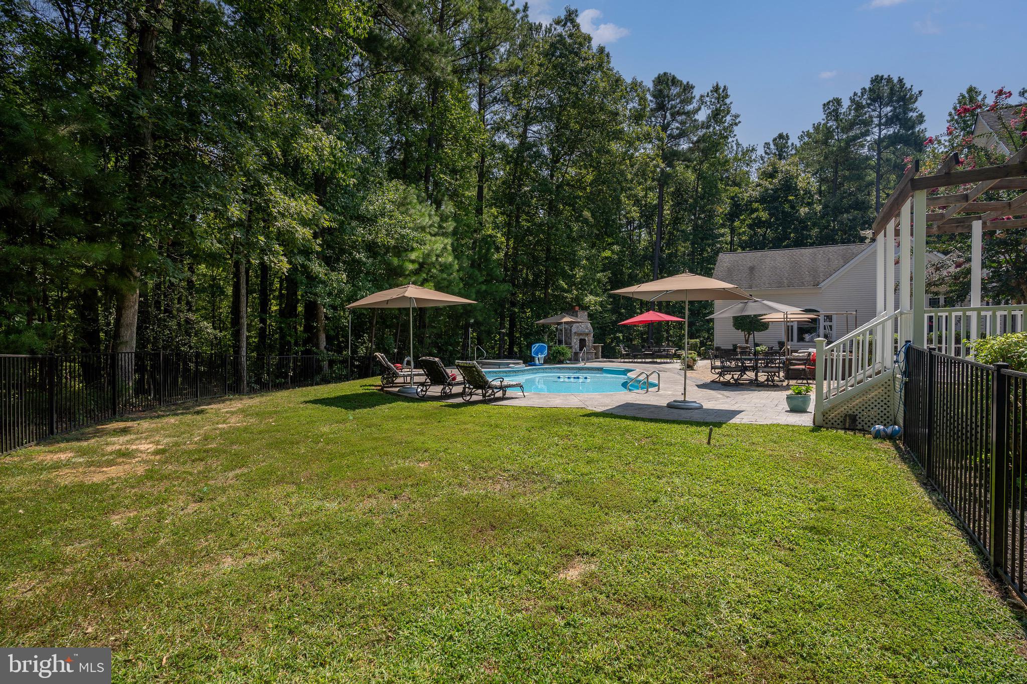 FAWN LAKE - Residential