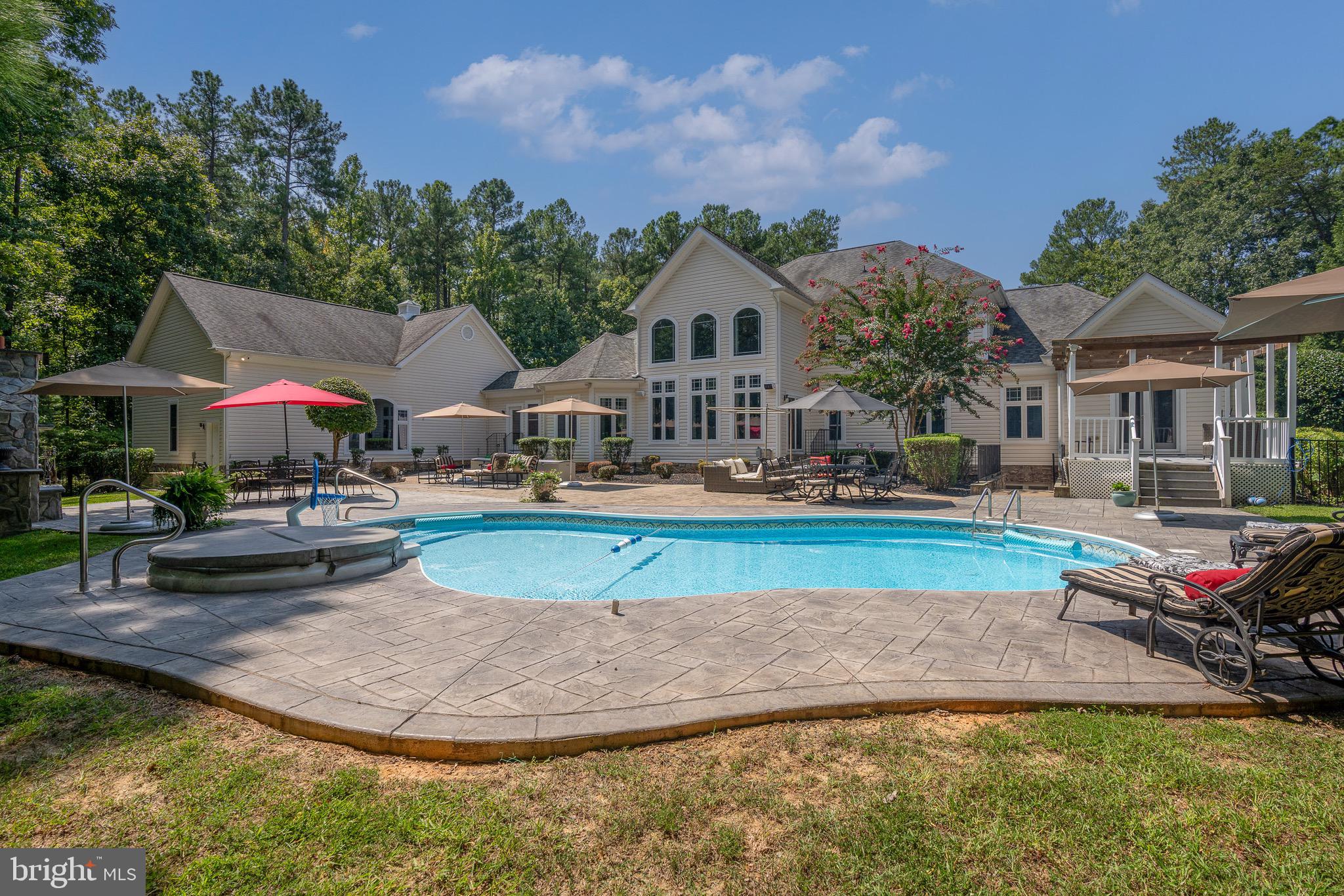 FAWN LAKE - Residential