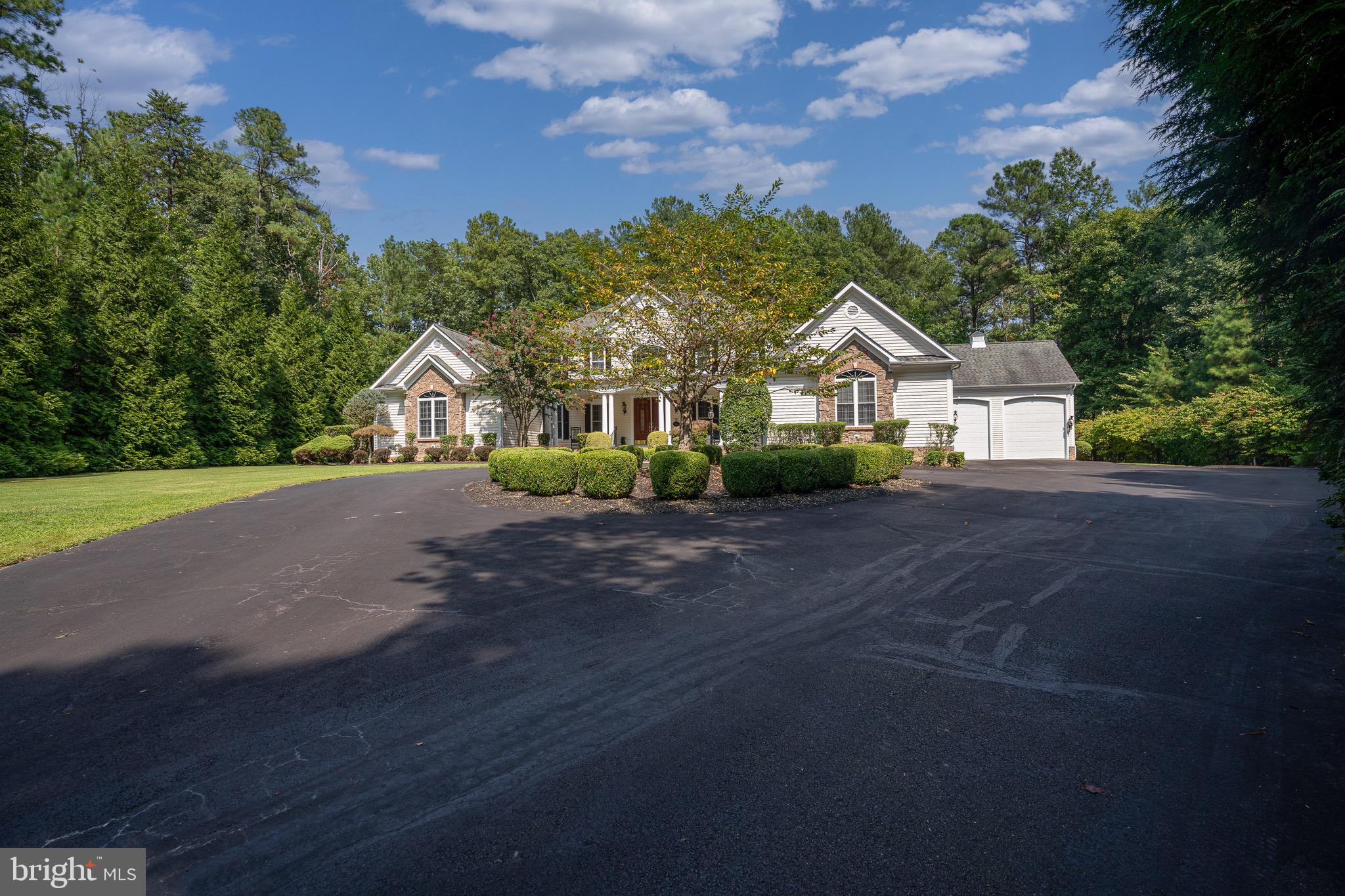 FAWN LAKE - Residential