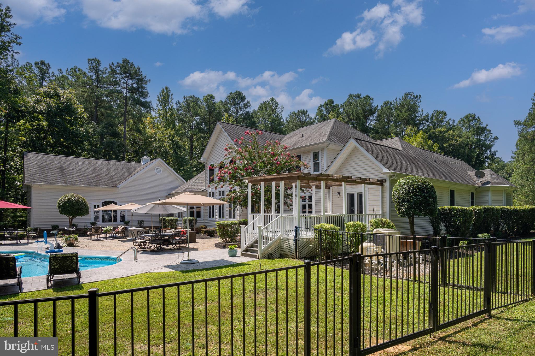 FAWN LAKE - Residential