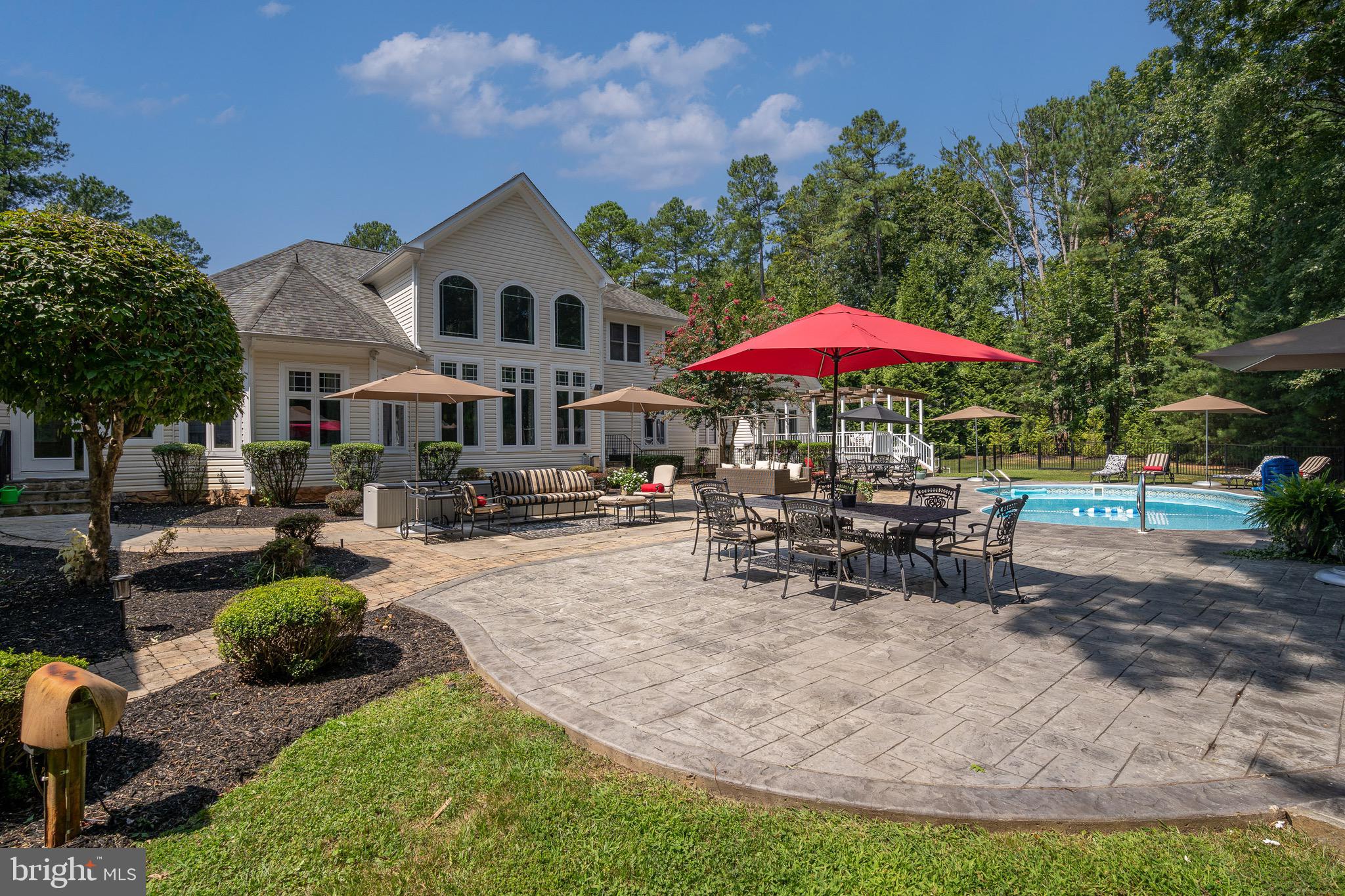 FAWN LAKE - Residential