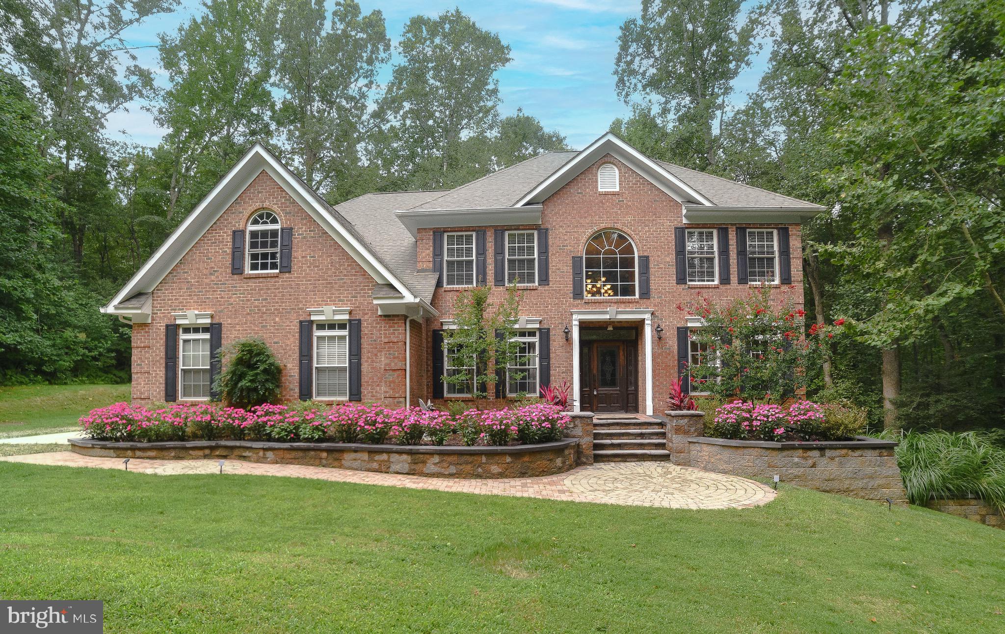 DOBBINS FARM - Residential