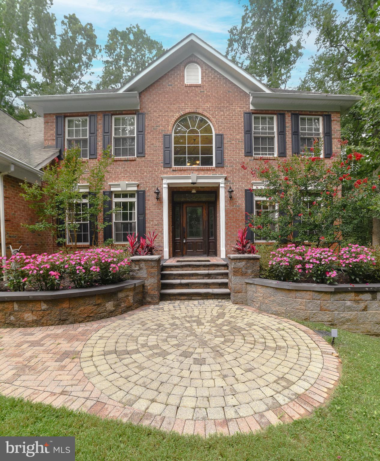 DOBBINS FARM - Residential