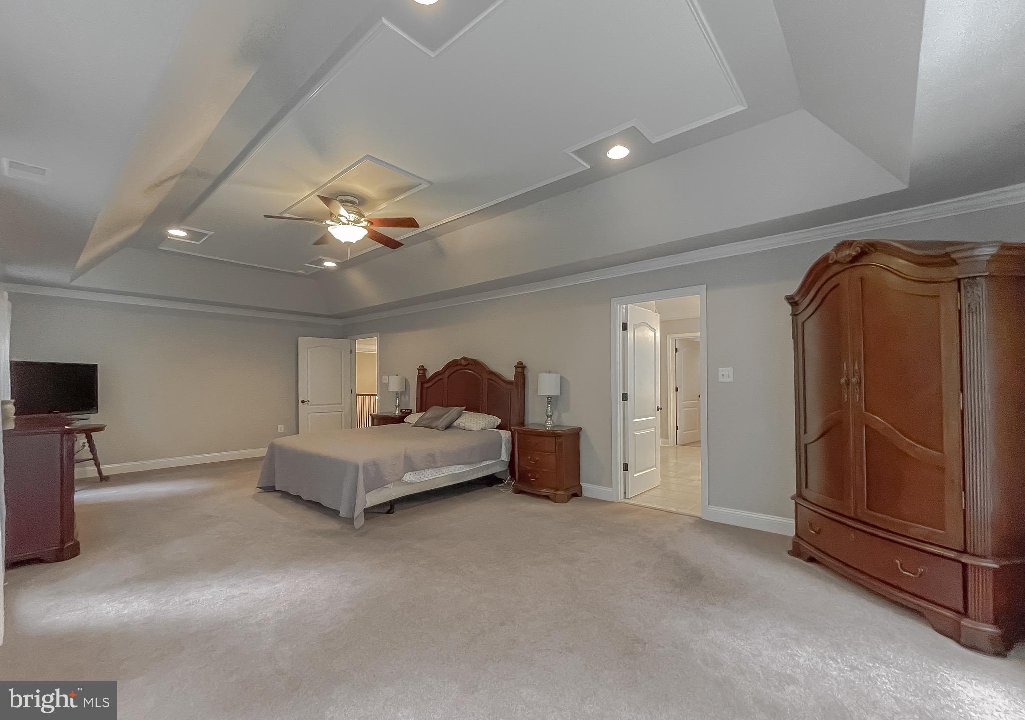 DOBBINS FARM - Residential