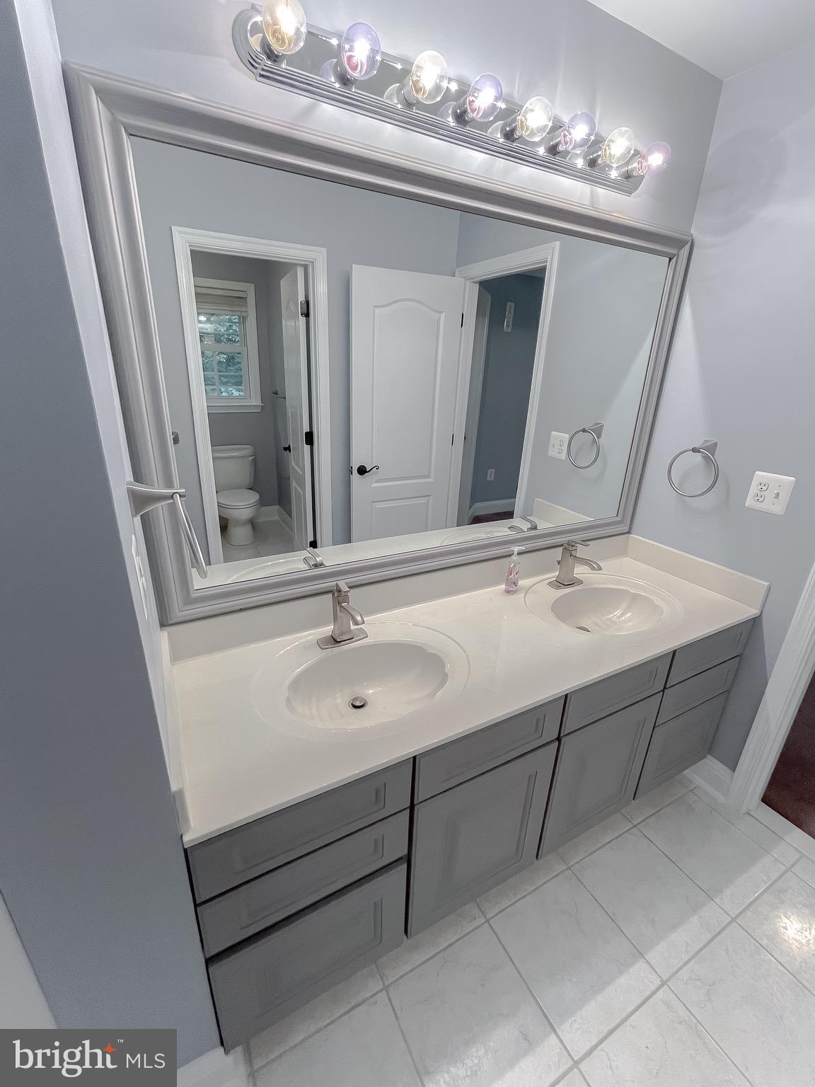 DOBBINS FARM - Residential