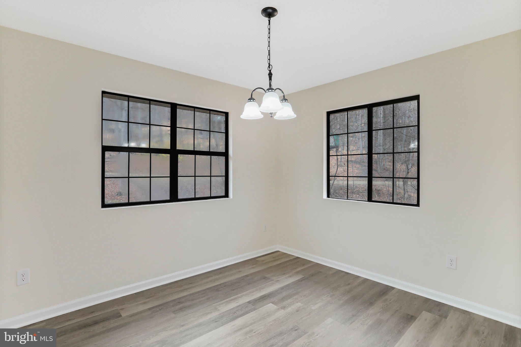 SLEEPY HOLLOW - Residential