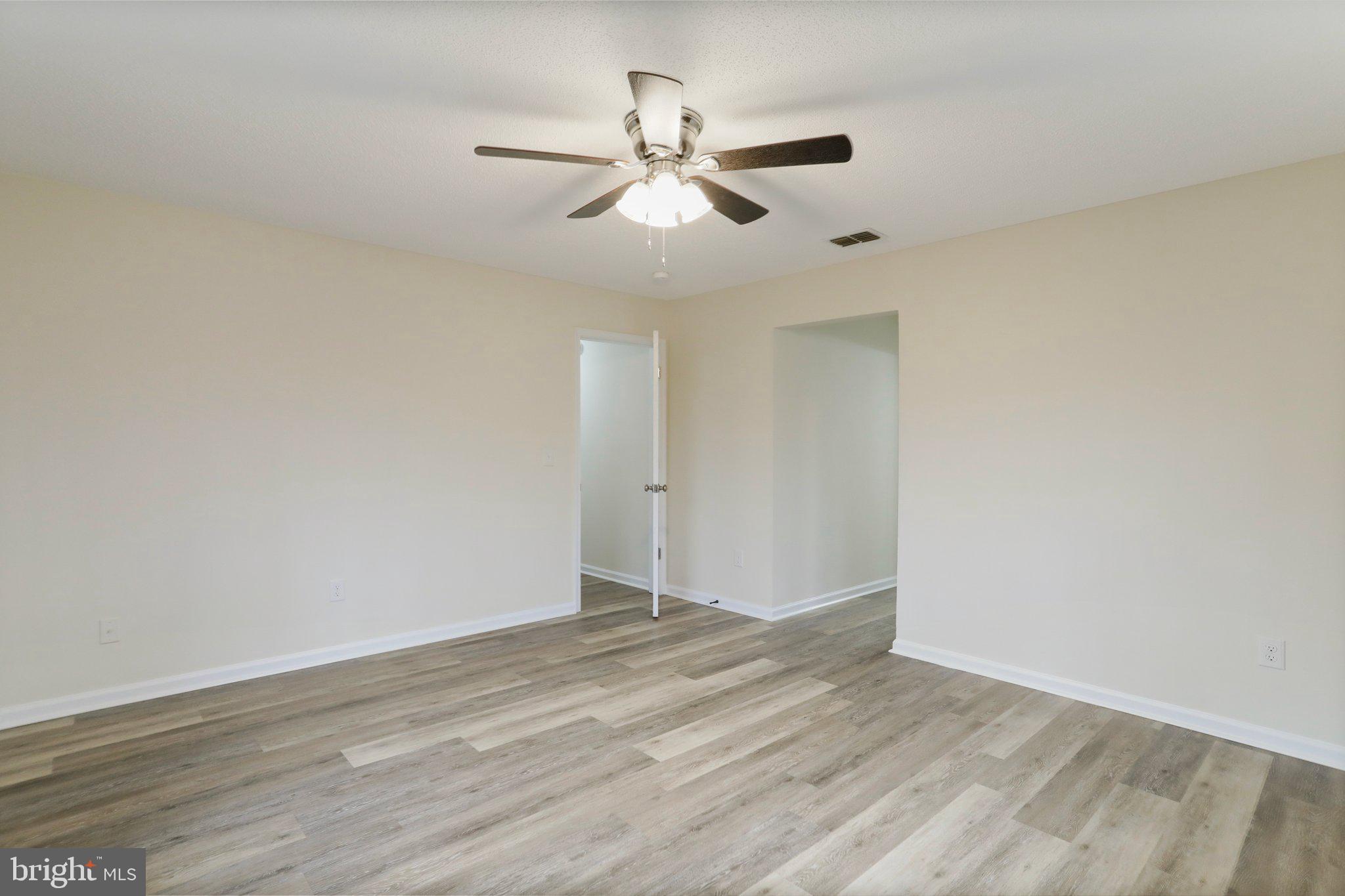 SLEEPY HOLLOW - Residential