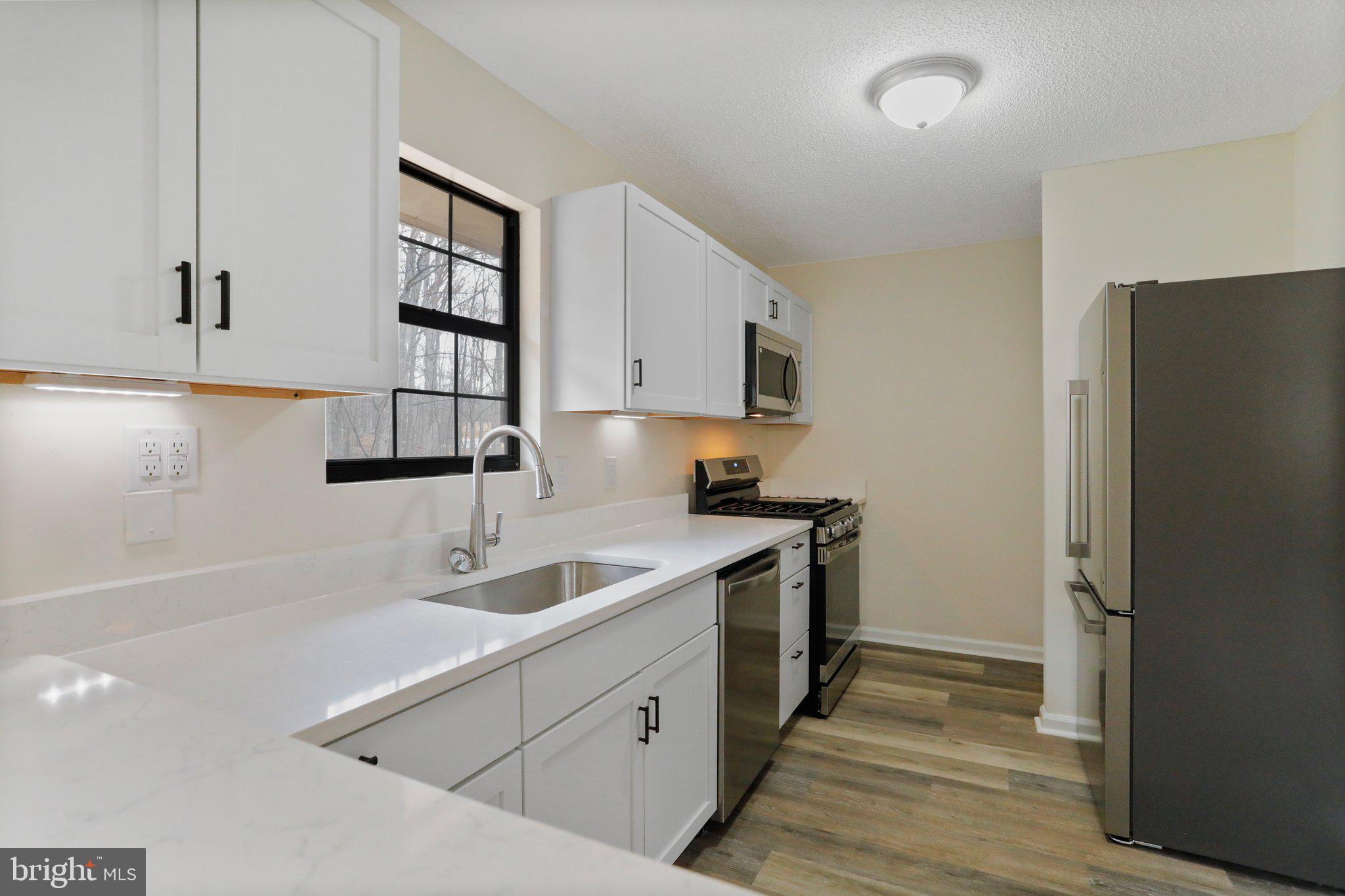 SLEEPY HOLLOW - Residential