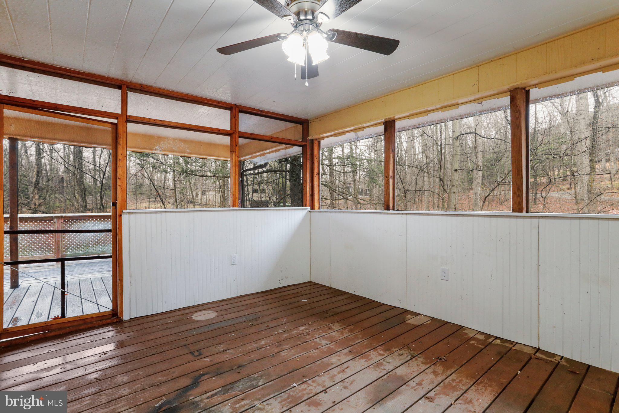 SLEEPY HOLLOW - Residential