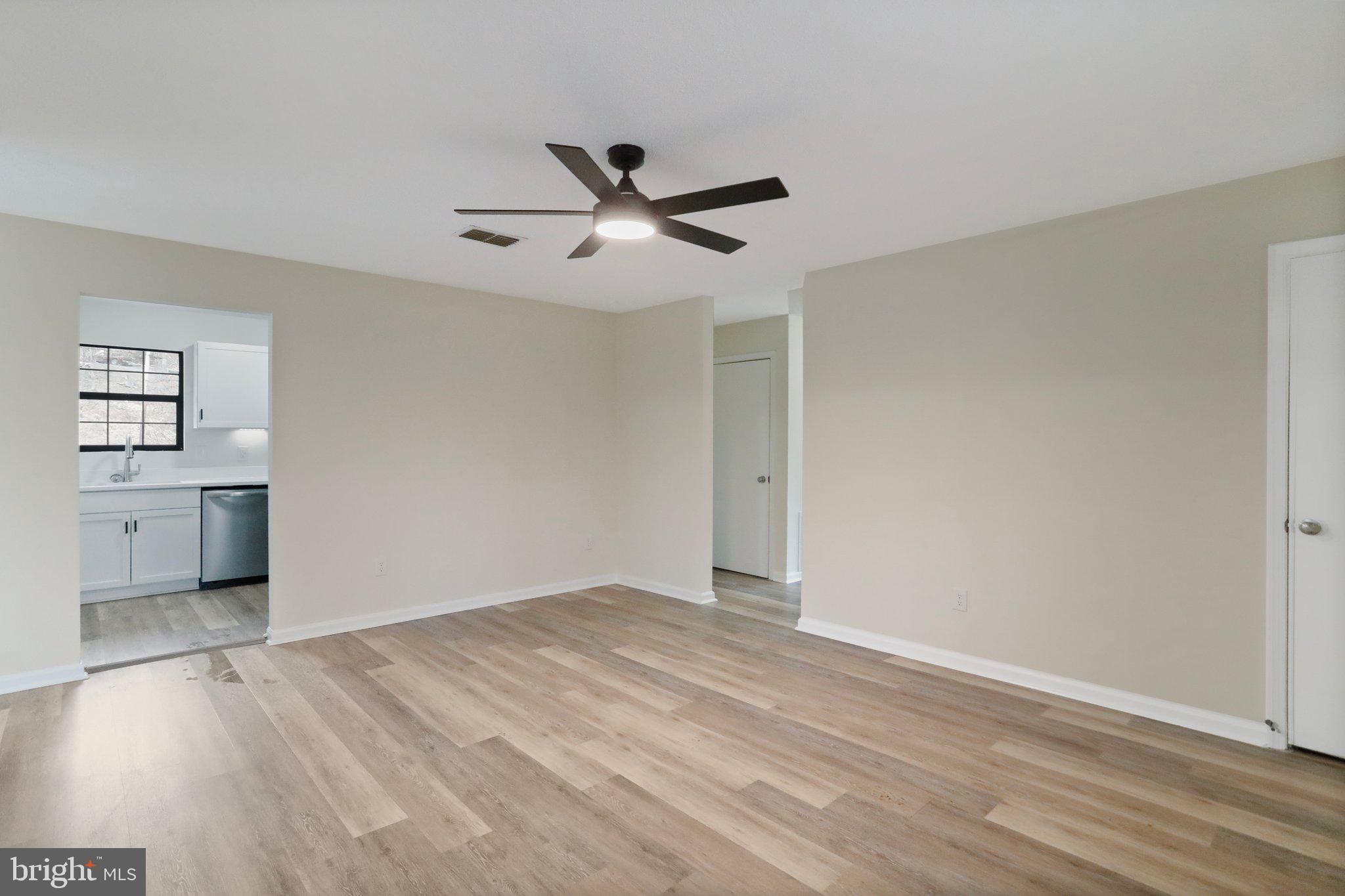 SLEEPY HOLLOW - Residential