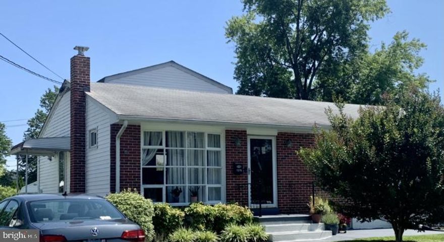 Spectacular 3 bedroom, 2 bathroom cape cod style duplex in Havre de Grace.  Very well maintained home with hardwood floors, natural gas heat, central air, fenced back yard and shed!  Addition done years ago to include a large family room on the main level and a large primary bedroom and en suite with tile floor and jetted tub on the second floor.  The family room (built over a crawl space) is heated and cooled with a mini split unit and the bedroom and bathroom above has its own mini split heat and ac unit.  Great location close to downtown Havre de Grace, the Susquehanna River,  restaurants and shops!