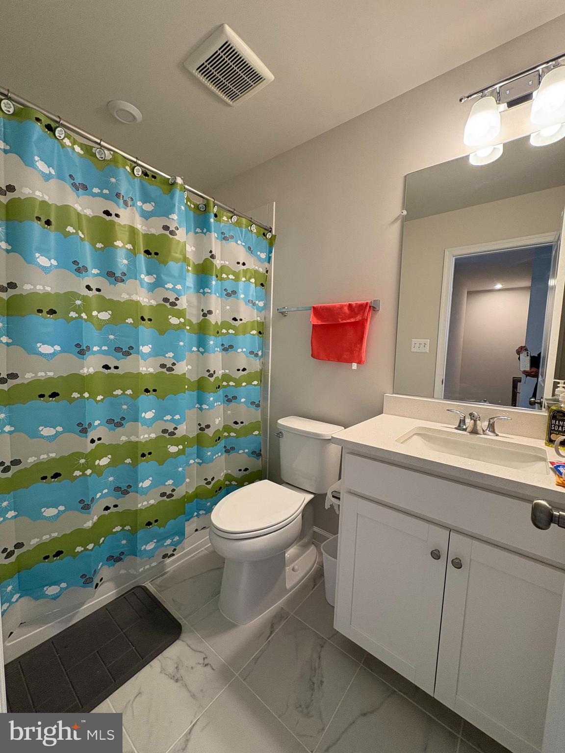 PRESIDENTS POINTE - Residential Lease