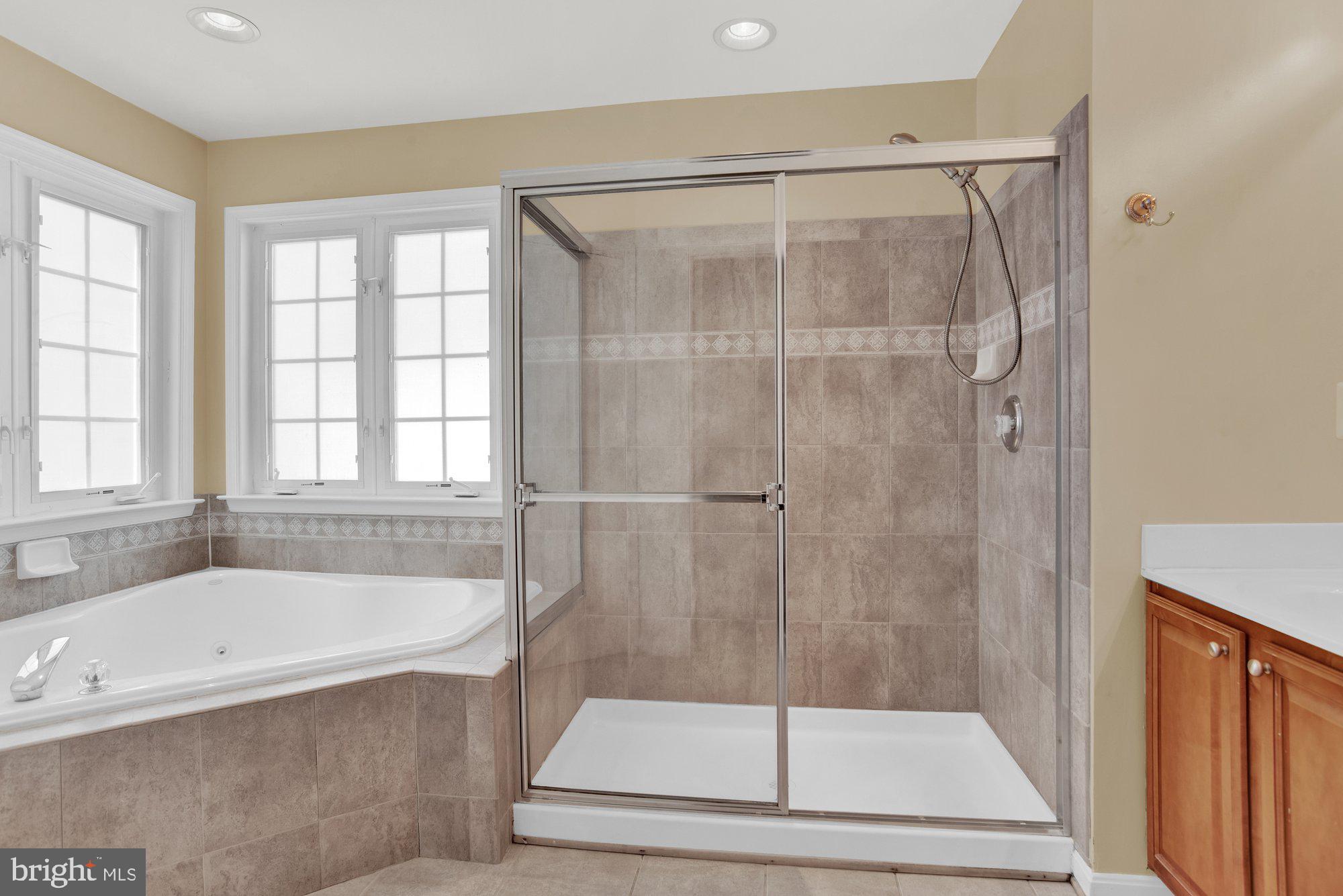 CROFTON FARMS - Residential