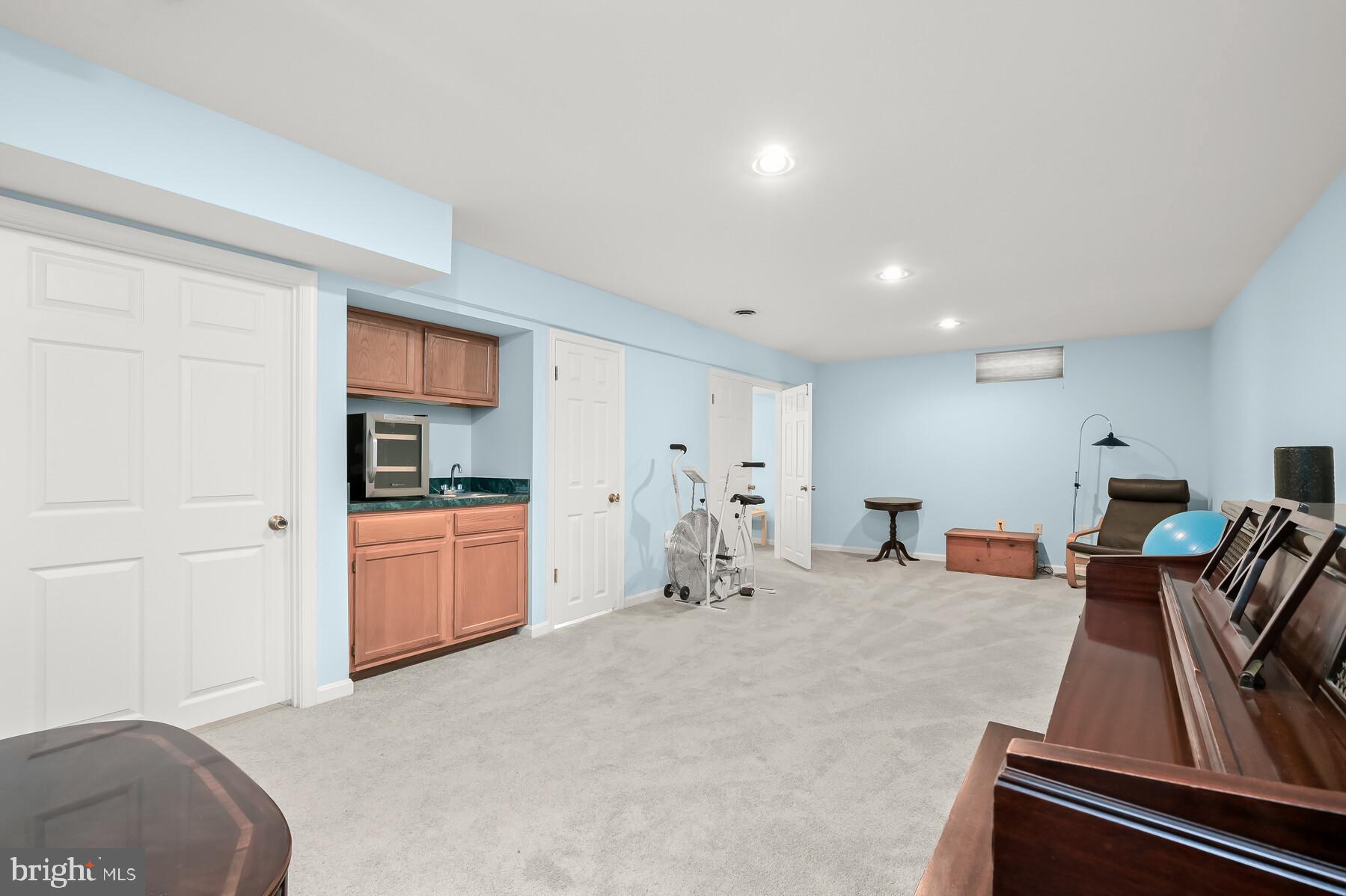 AUTUMN HILL - Residential