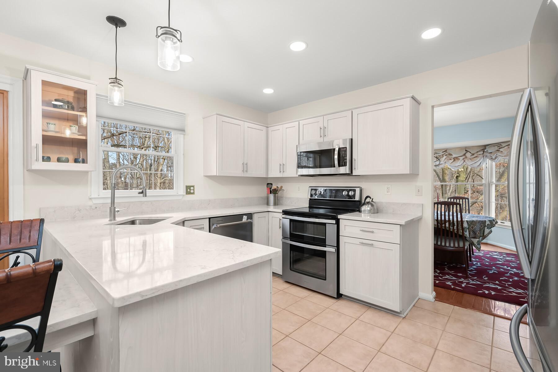 AUTUMN HILL - Residential