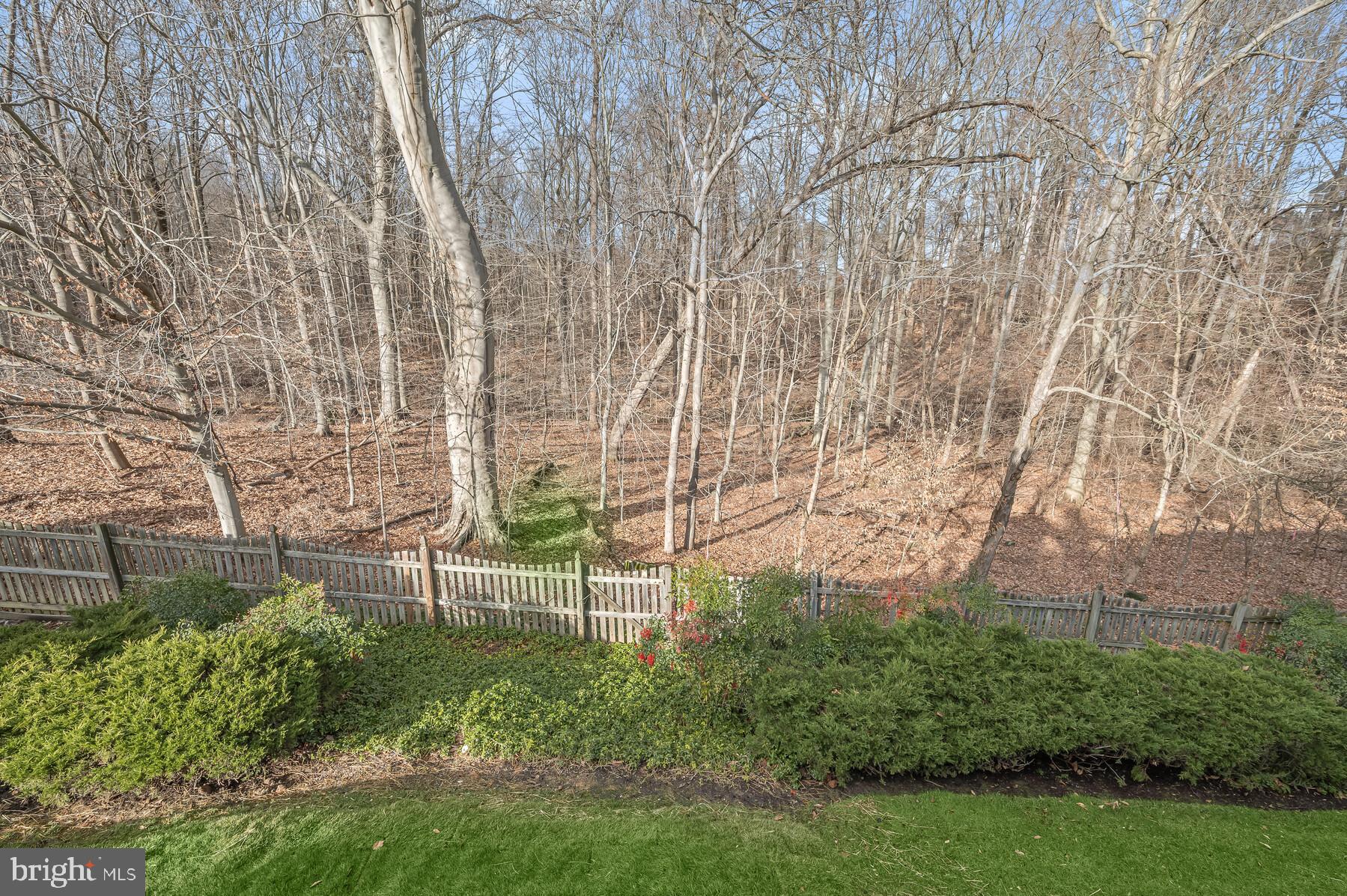 AUTUMN HILL - Residential