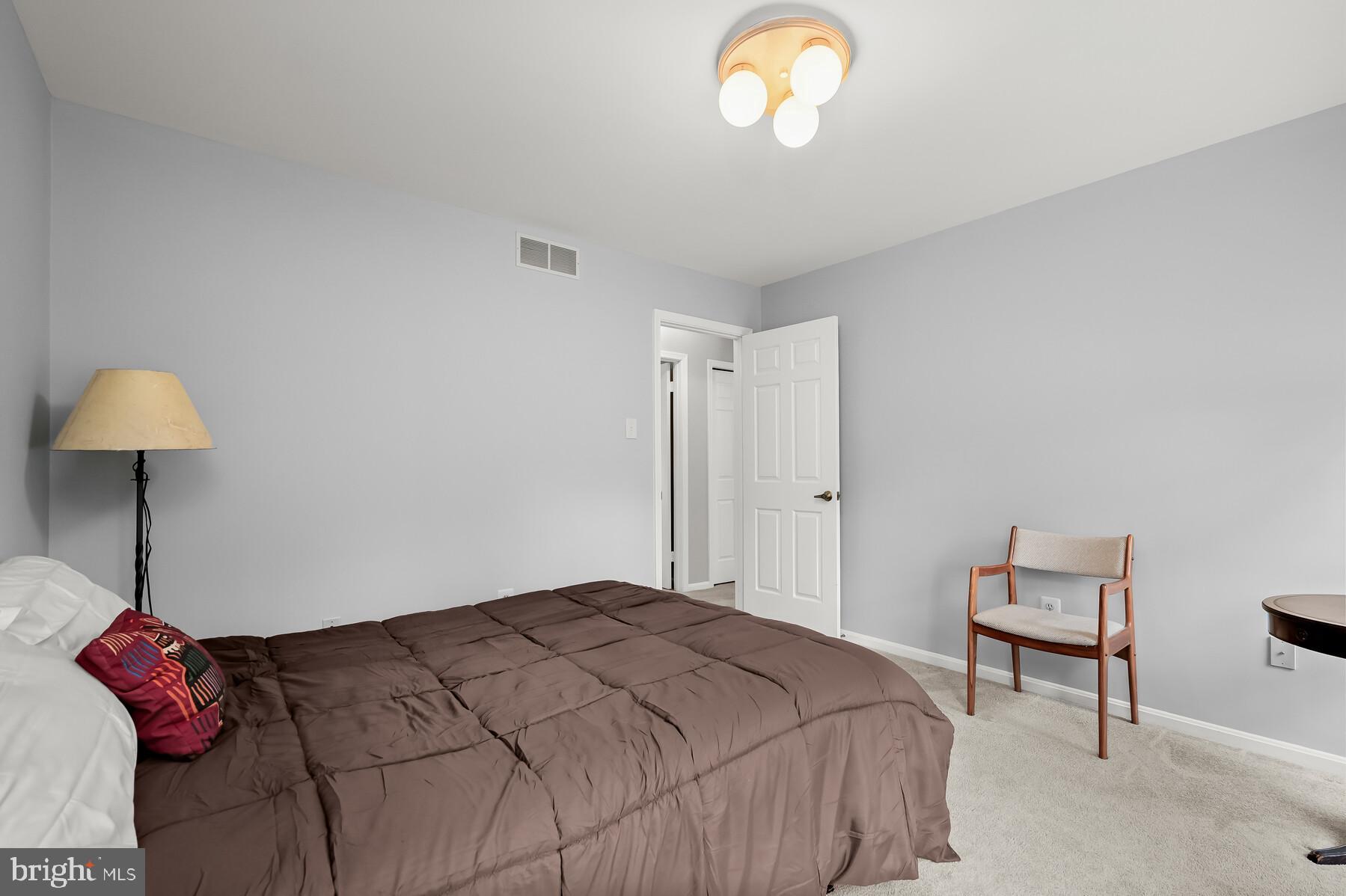 AUTUMN HILL - Residential