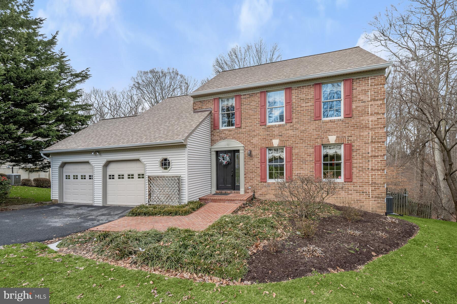 AUTUMN HILL - Residential