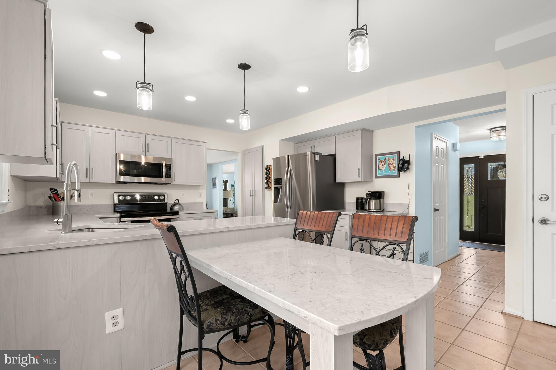 AUTUMN HILL - Residential