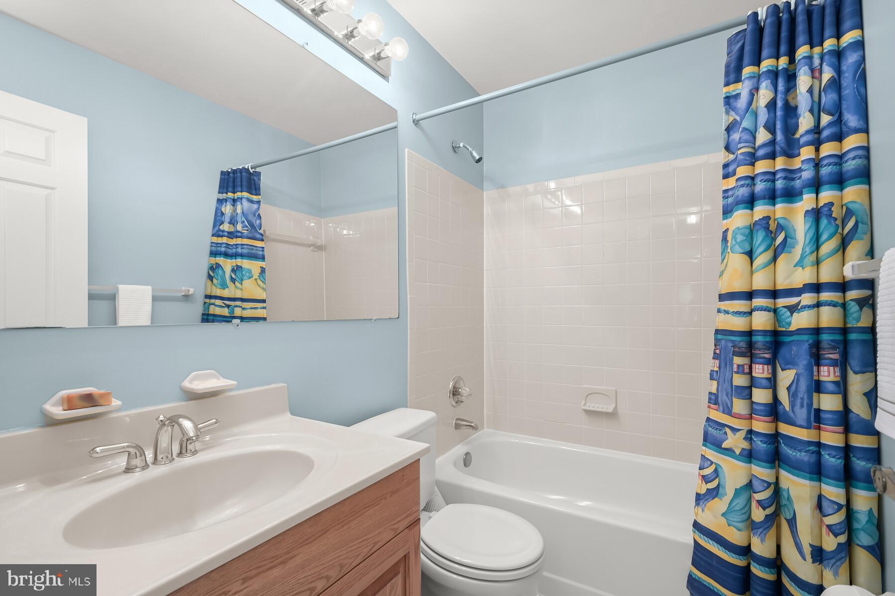 AUTUMN HILL - Residential