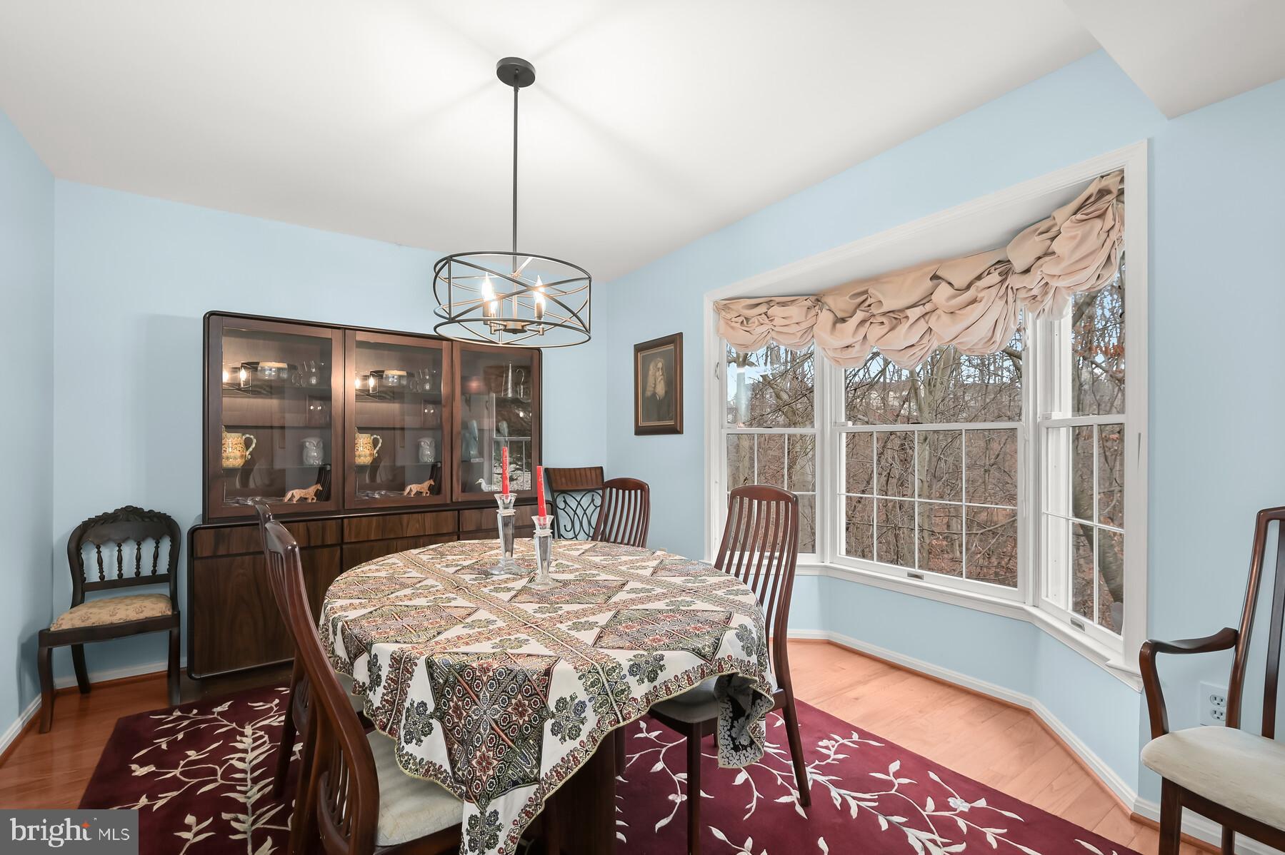 AUTUMN HILL - Residential