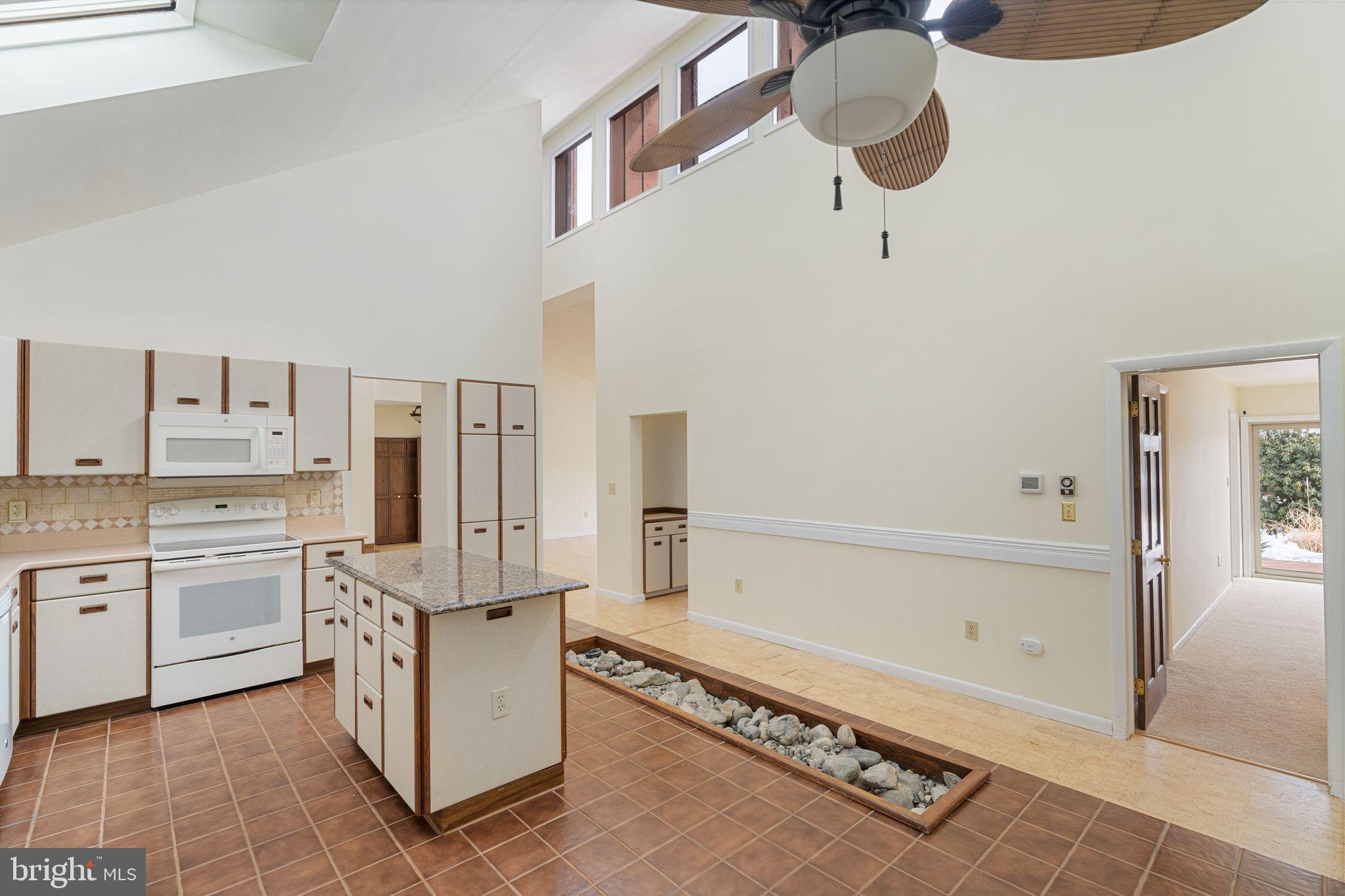 LEESPORT - Residential Lease