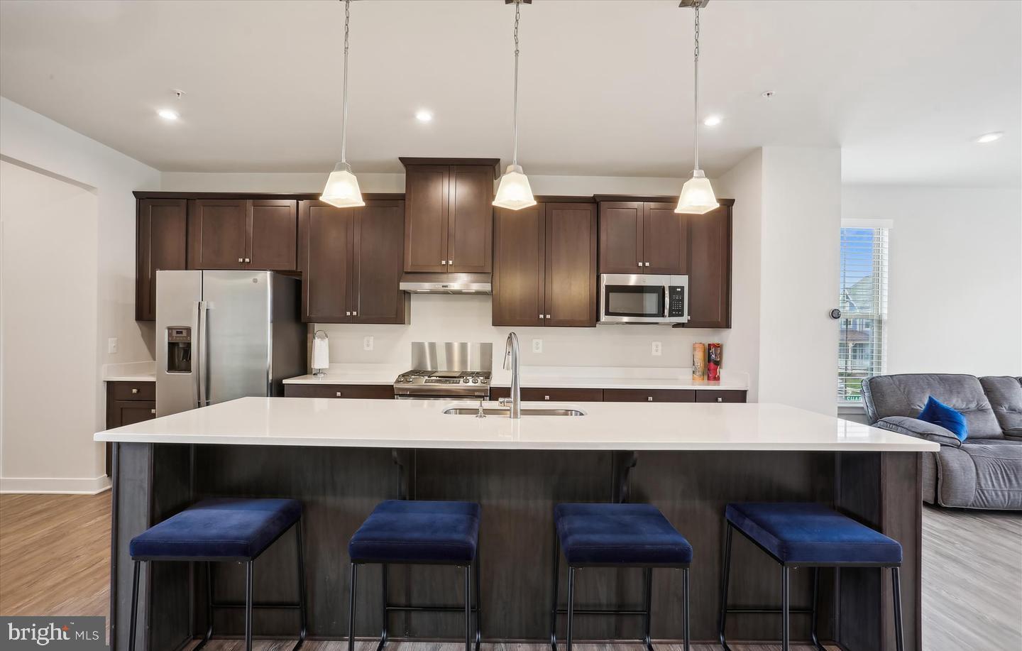 VILLAGES OF URBANA - Residential Lease