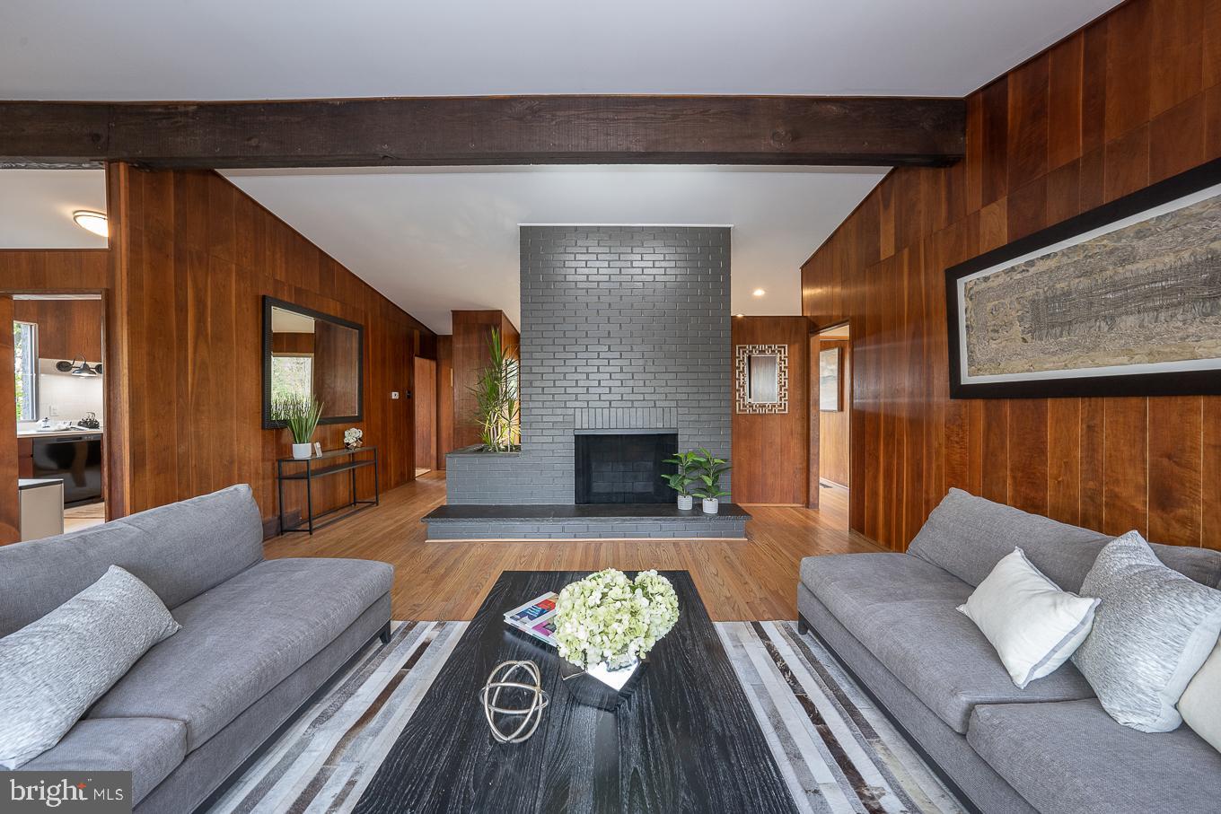 VALLEY FORGE MTN - Residential