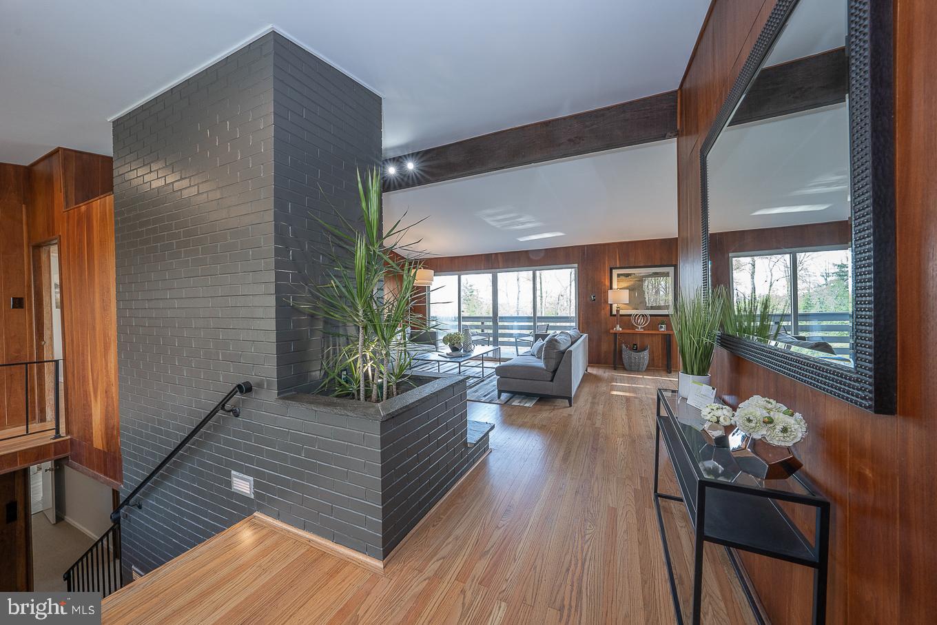 VALLEY FORGE MTN - Residential