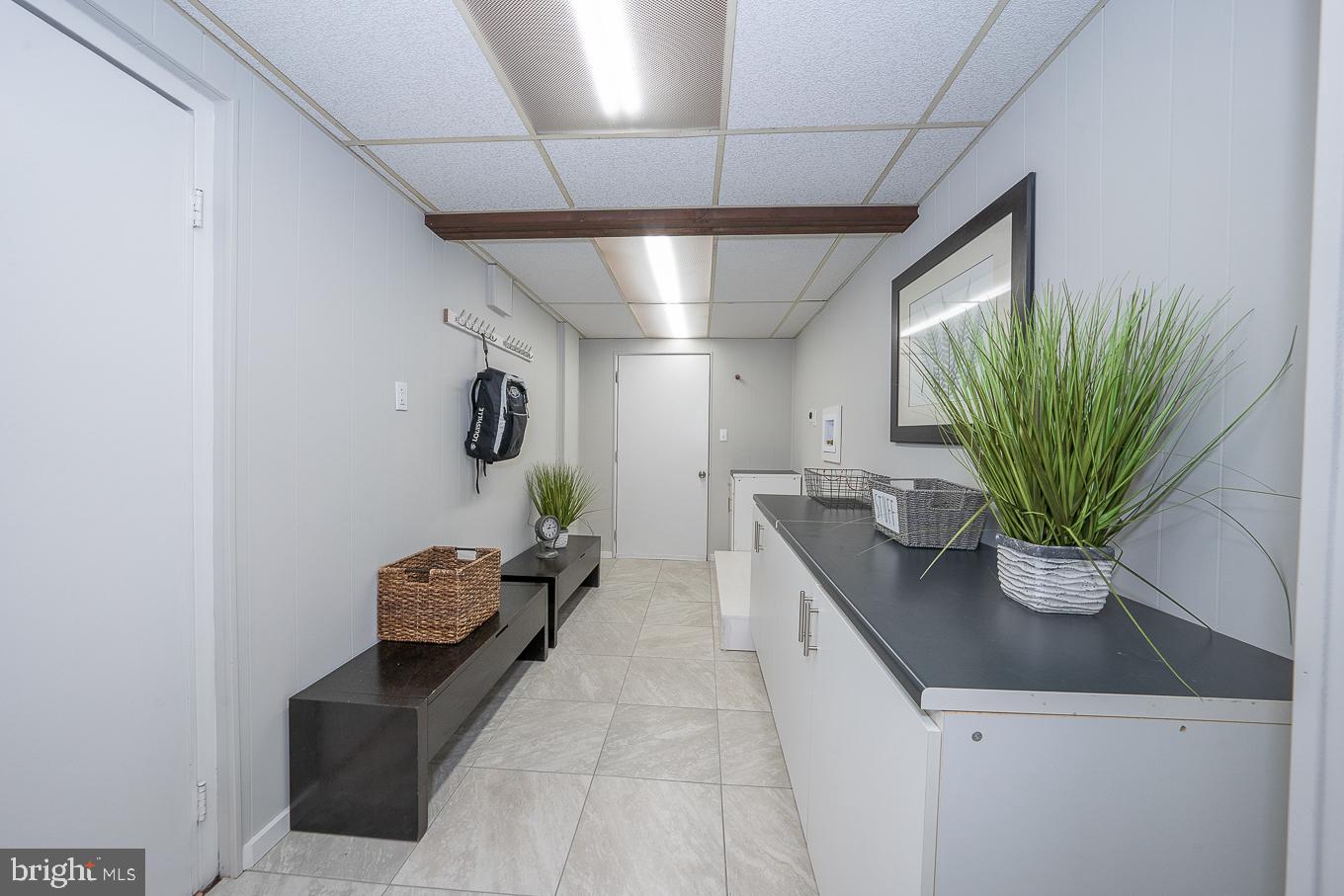 VALLEY FORGE MTN - Residential