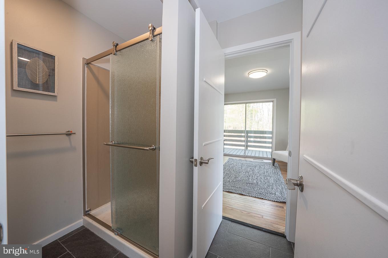 VALLEY FORGE MTN - Residential