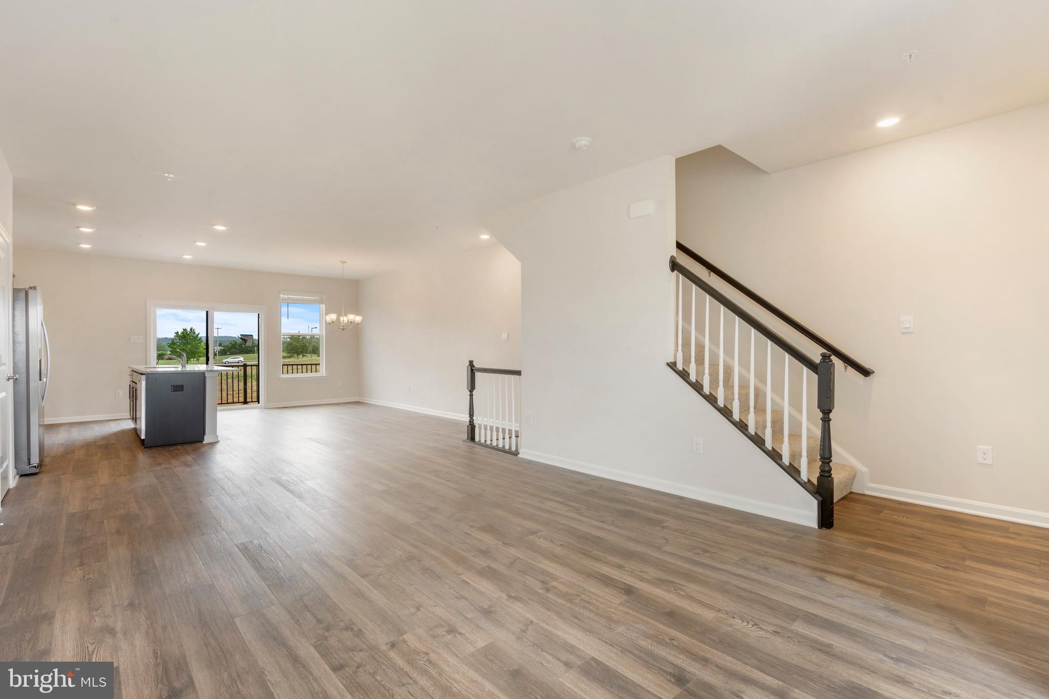 RENN QUARTER - Residential Lease