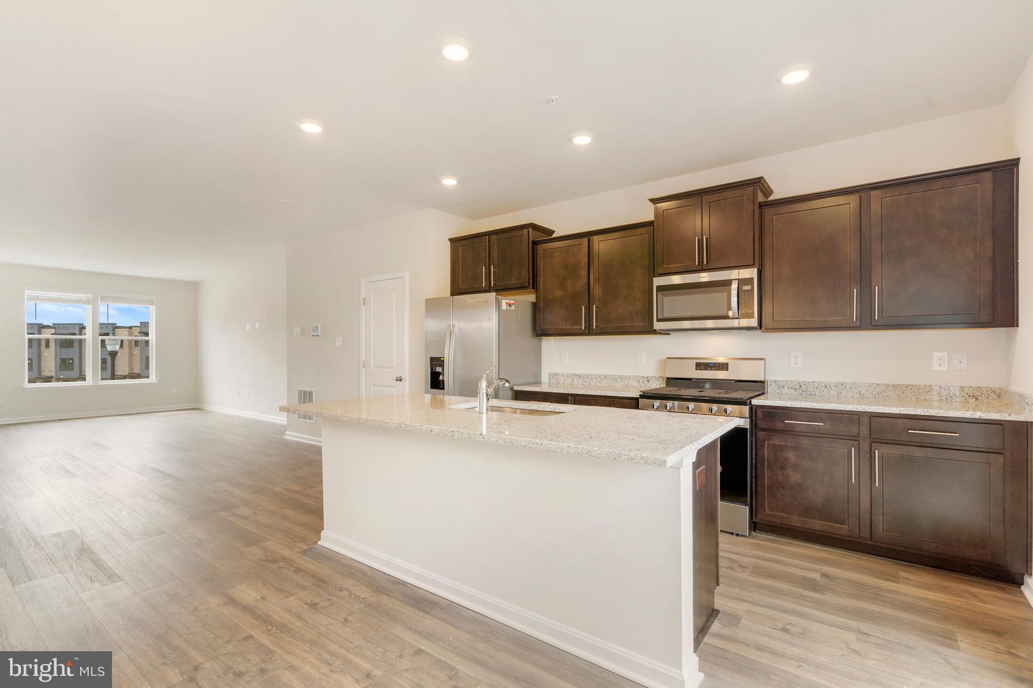 RENN QUARTER - Residential Lease