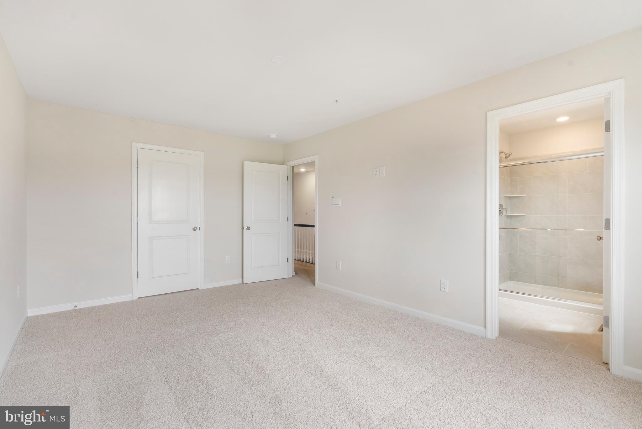 RENN QUARTER - Residential Lease