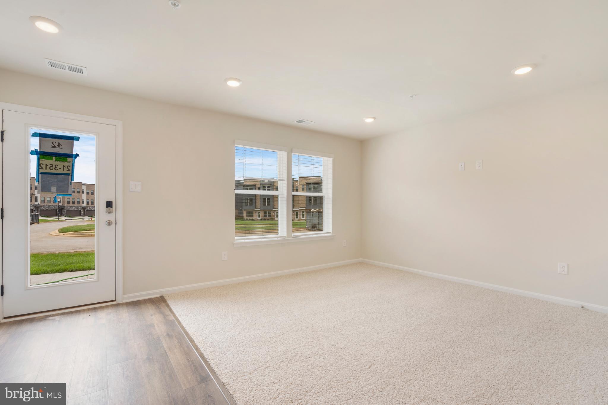 RENN QUARTER - Residential Lease