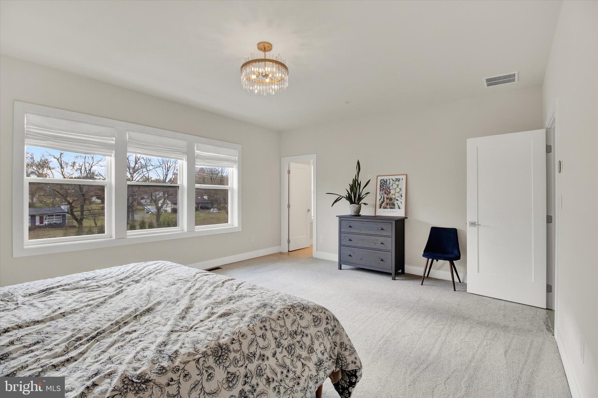 DOYLESTOWN WALK - Residential