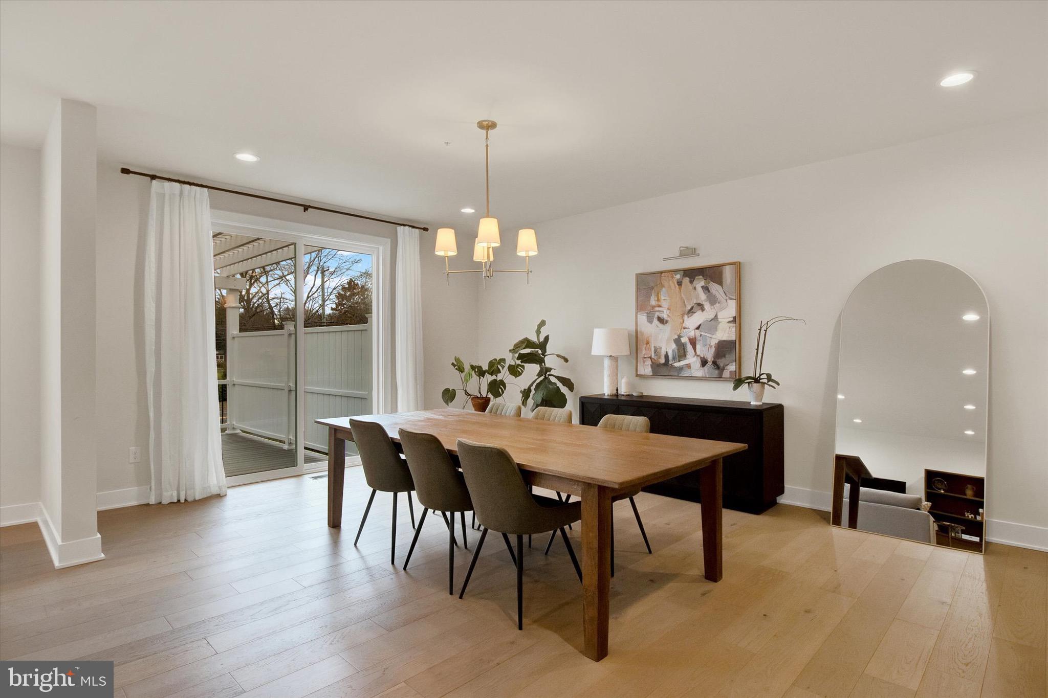 DOYLESTOWN WALK - Residential